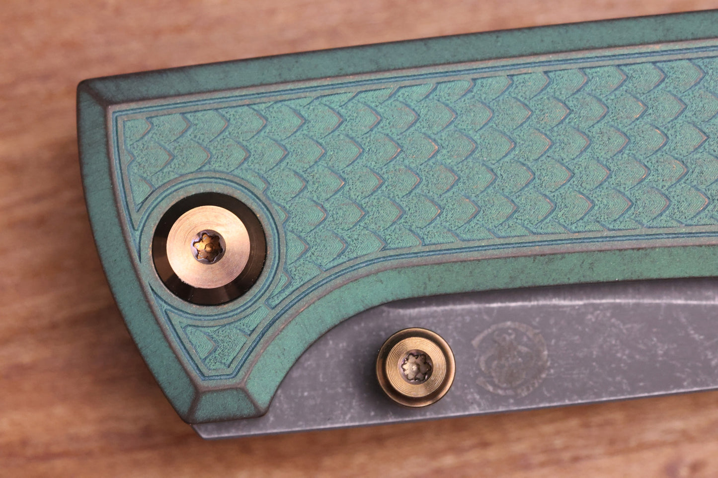 CHAVES KNIVES RCK9 GREEN DRAGON SCALE TITANIUM 3.25" DROP POINT BATTLE FINISH