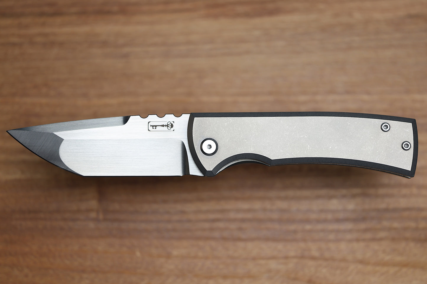 CHAVES ULTRAMAR REDENCION 229 KICKSTOP – TANTO M390 BLADE – TITANIUM HANDLE MOKUTI ACCENTS