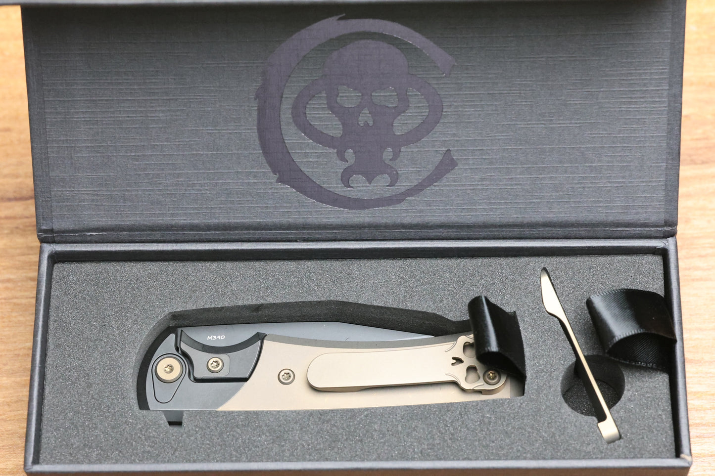 CHAVES KNIVES SANGRE STREET INTEGRAL PVD BRONZE M390 WHARNCLIFFE BLADE