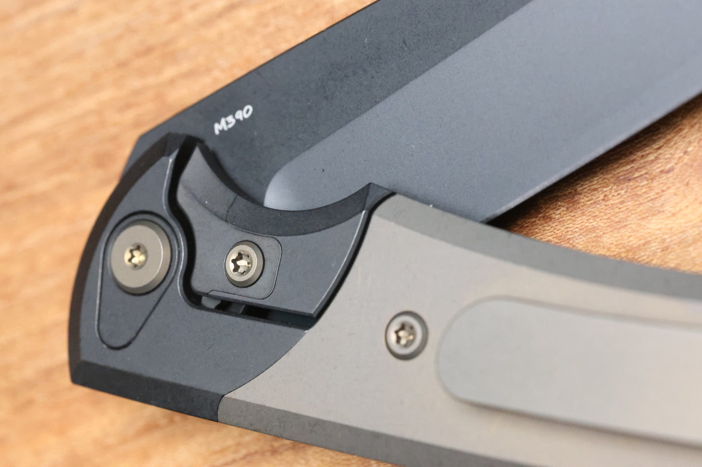 CHAVES KNIVES SANGRE STREET INTEGRAL PVD BRONZE M390 WHARNCLIFFE BLADE