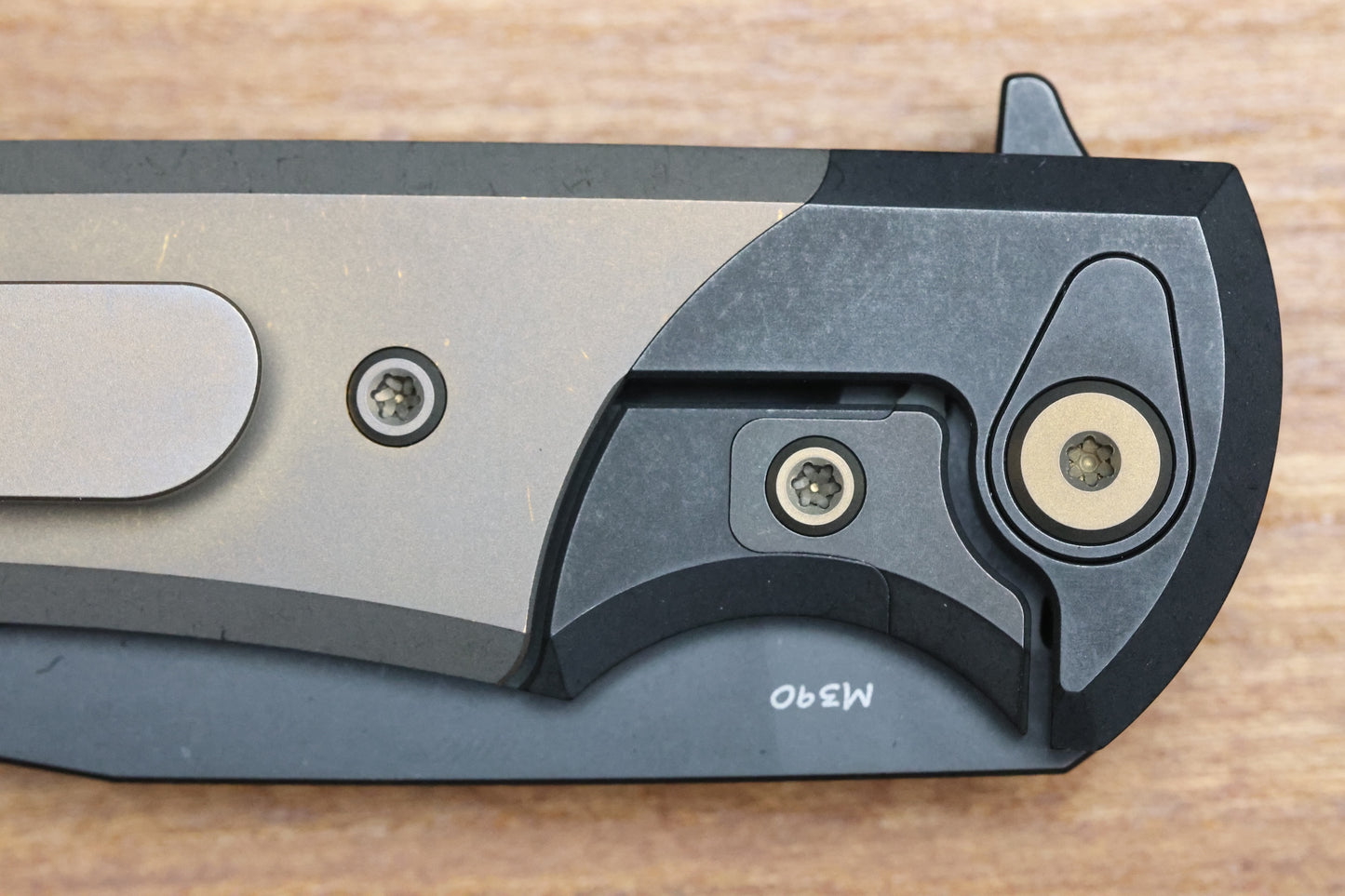 CHAVES KNIVES SANGRE STREET INTEGRAL PVD BRONZE M390 WHARNCLIFFE BLADE