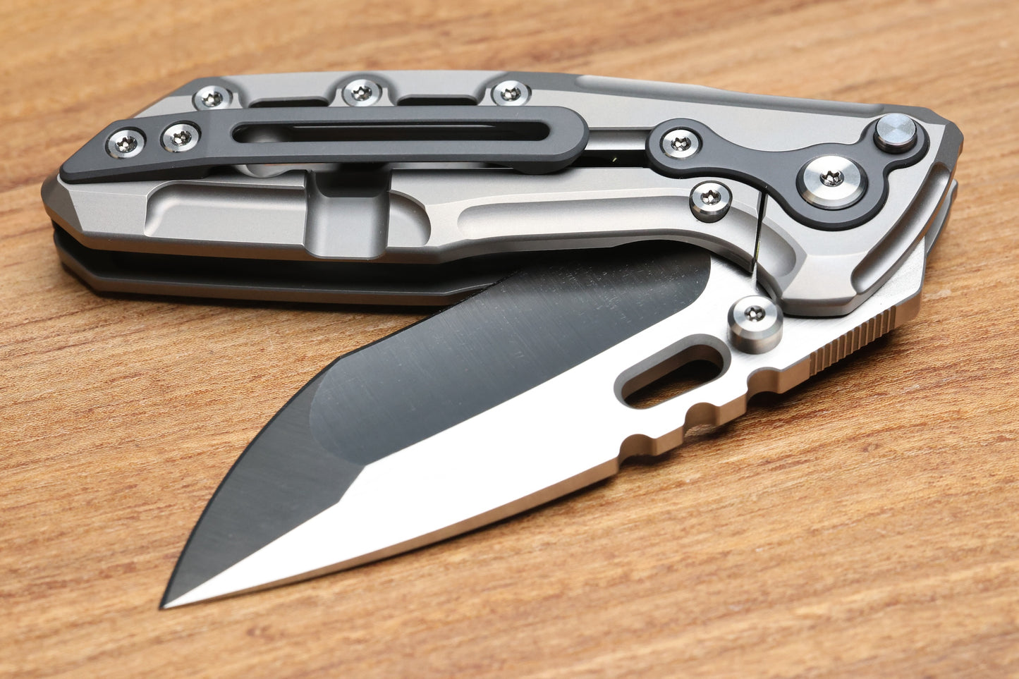 REATE T1000 V2 FLIPPER MILLED TITANIUM W/ ZIRCONIUM & RECURVE M390 (PREOWNED)