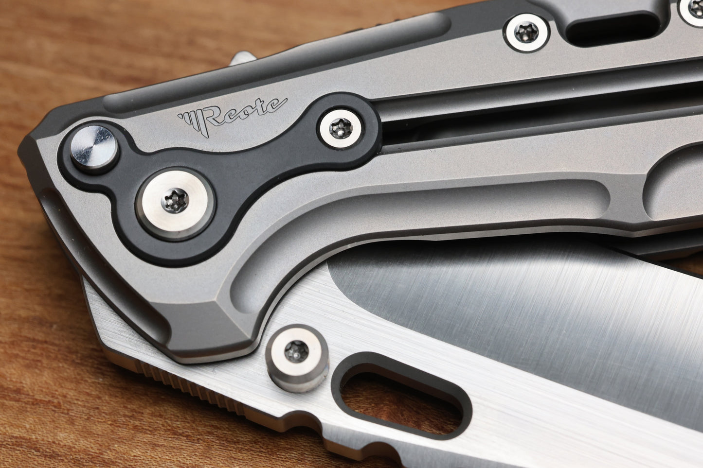 REATE T1000 V2 FLIPPER MILLED TITANIUM W/ ZIRCONIUM & RECURVE M390 (PREOWNED)