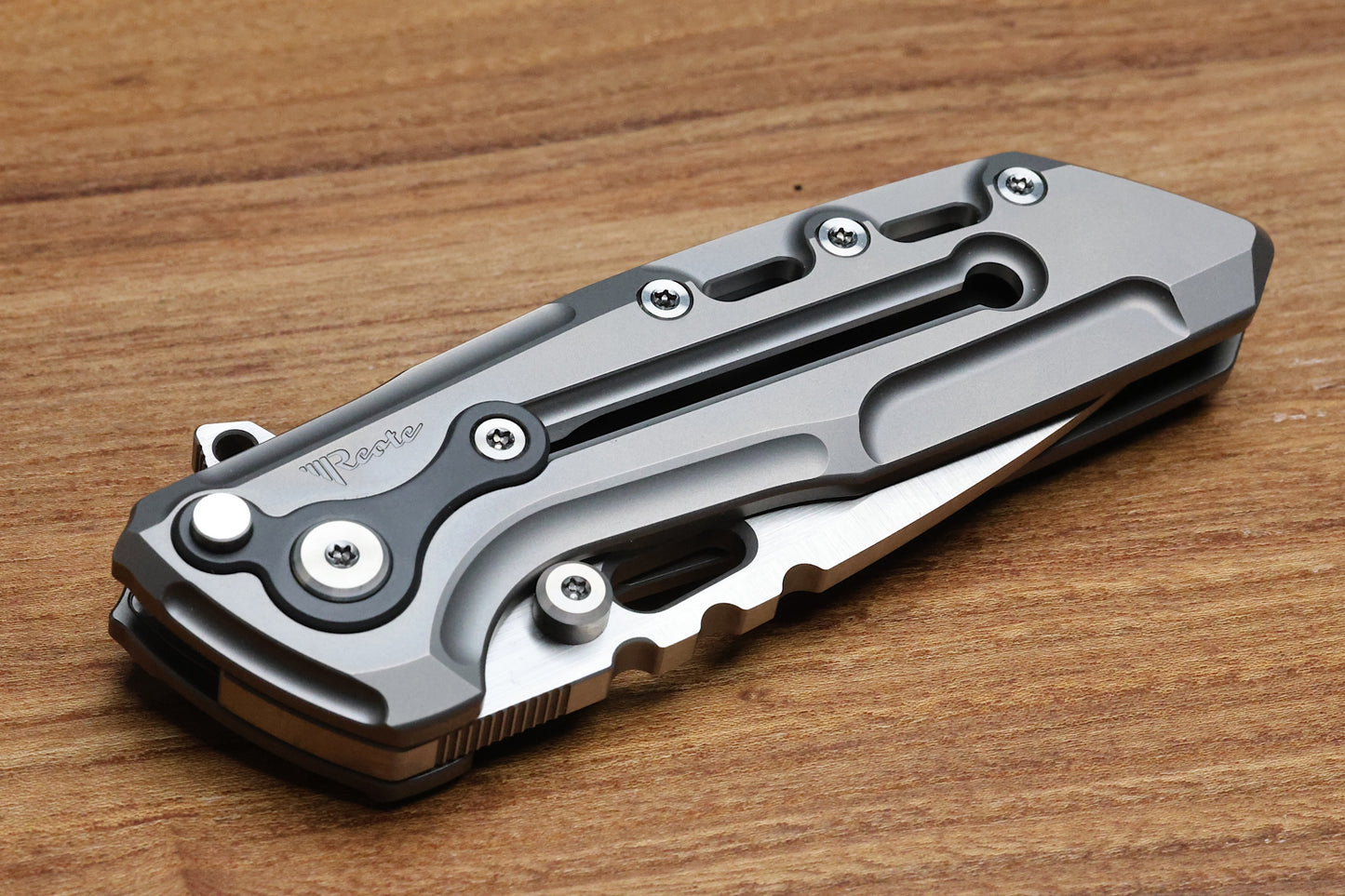 REATE T1000 V2 FLIPPER MILLED TITANIUM W/ ZIRCONIUM & RECURVE M390 (PREOWNED)