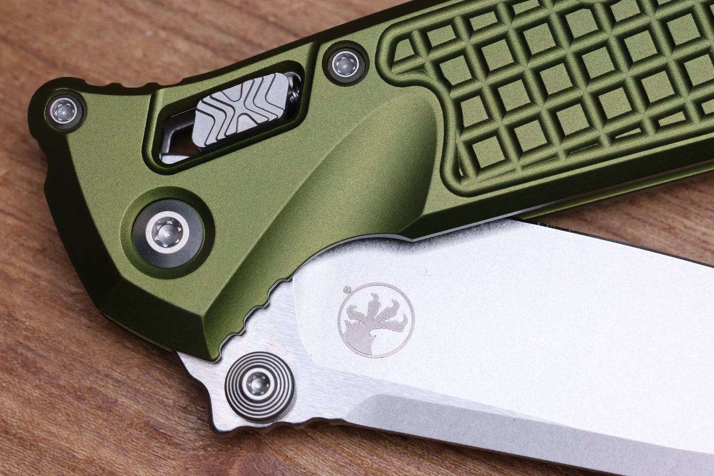 MICROTECH SOCOM RAM-LOK W/ OD GREEN ALUMINUM FRAG HANDLES & S/E STONEWASH M390MK 160RL-10FROD