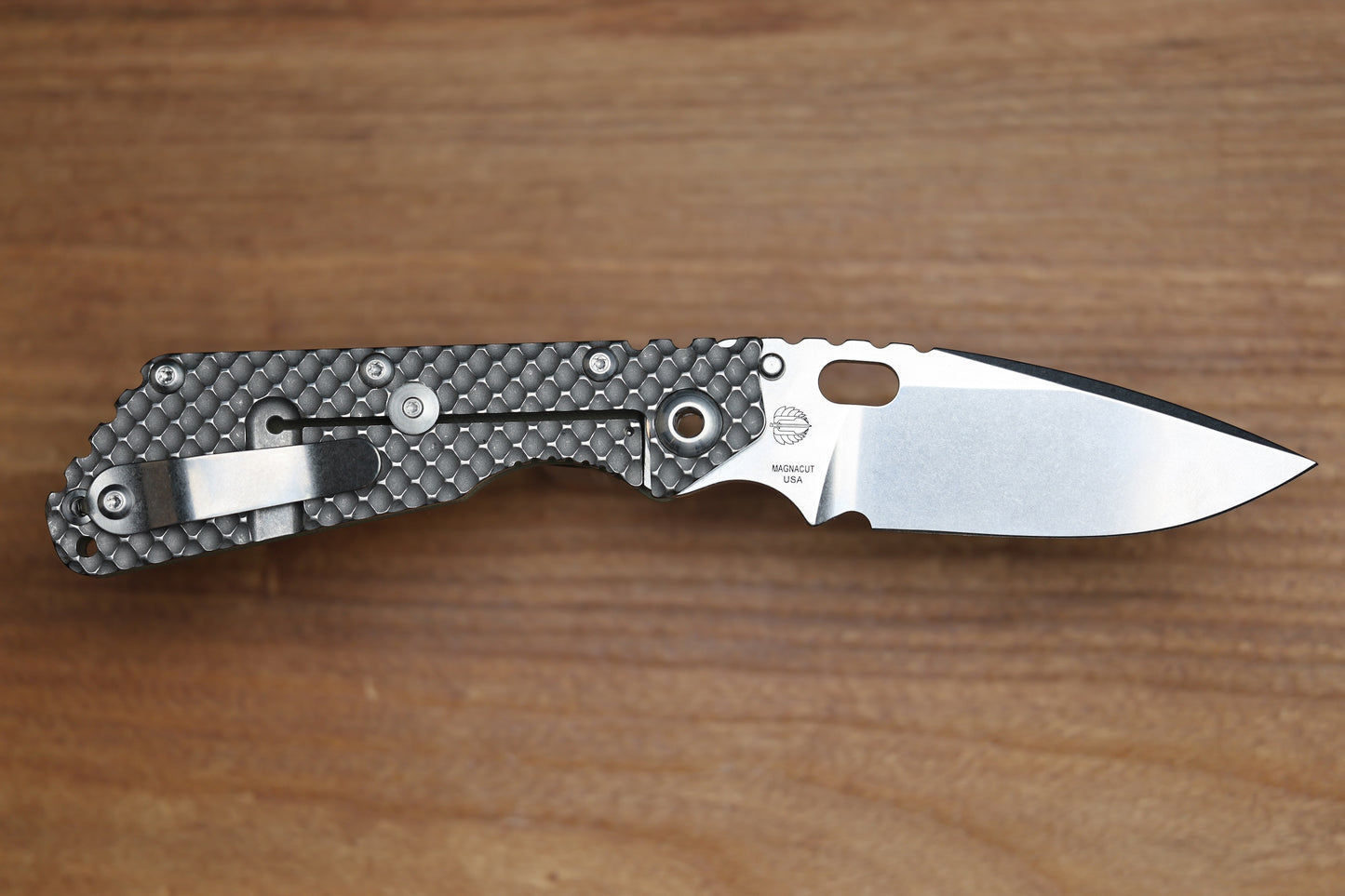 STRIDER KNIVES SMF DGG - TITANIUM/OD GREEN G10 HANDLE - DROP POINT MAGNACUT BLADE