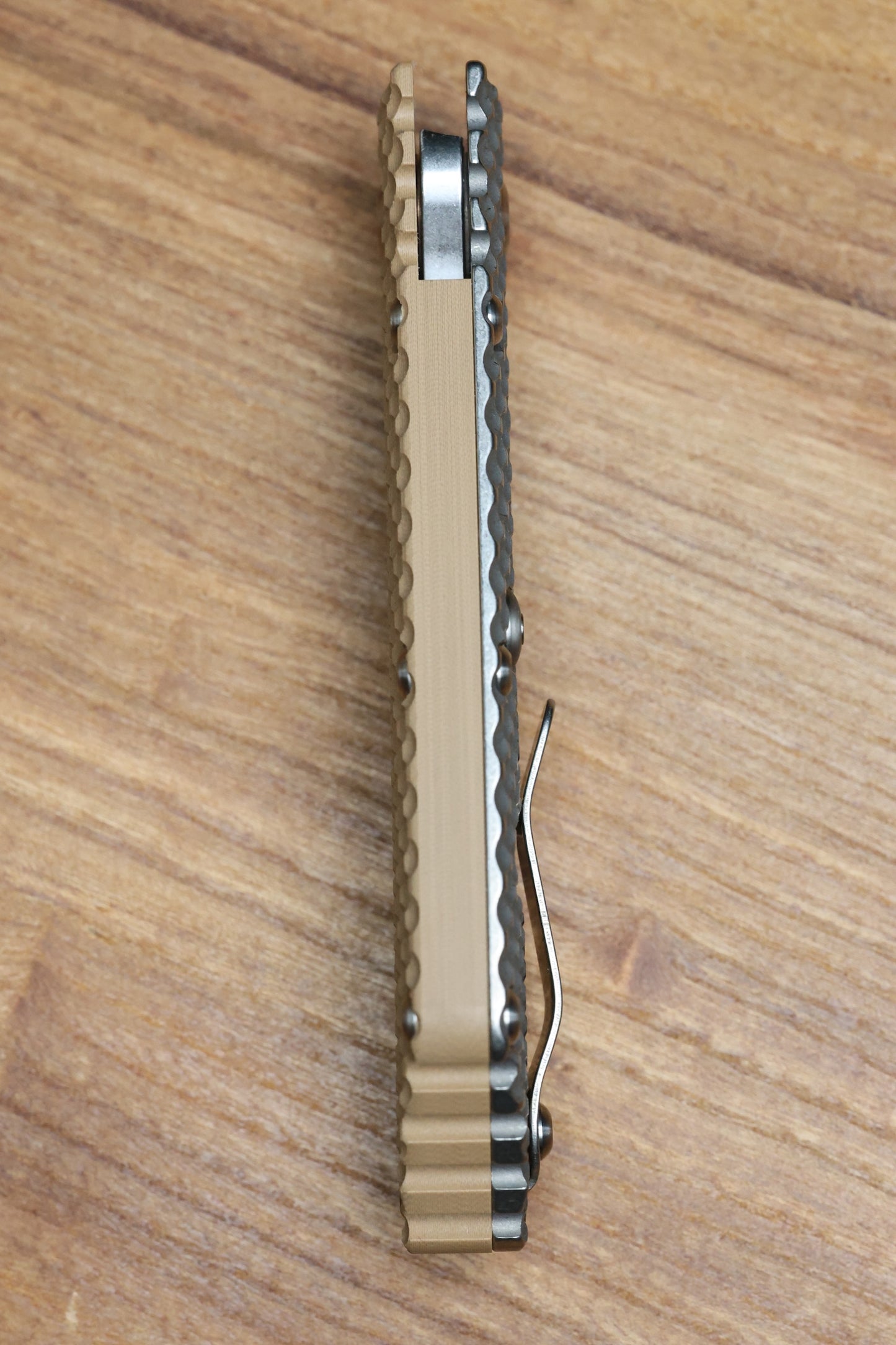 STRIDER KNIVES SMF DGG - TITANIUM/COYOTE TAN G10 HANDLE - DROP POINT MAGNACUT BLADE