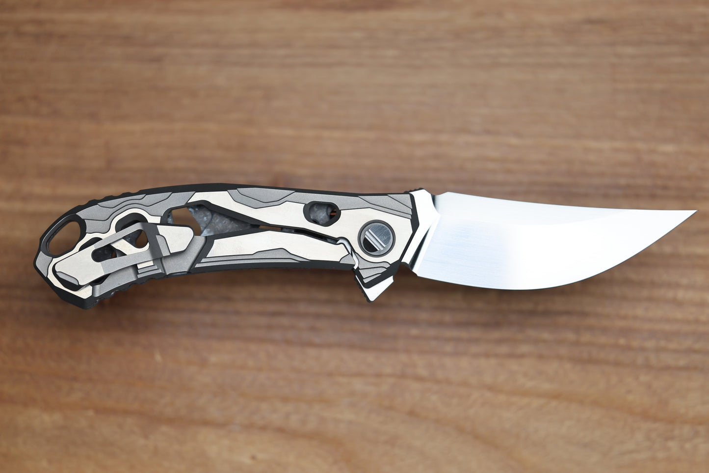 ALEXEY KONYGIN NEW GEN BARMAGLOT CUSTOM WHITE CARBOTI AND TITANIUM HANDLES M398 HAND SATIN BLADE (PREOWNED)
