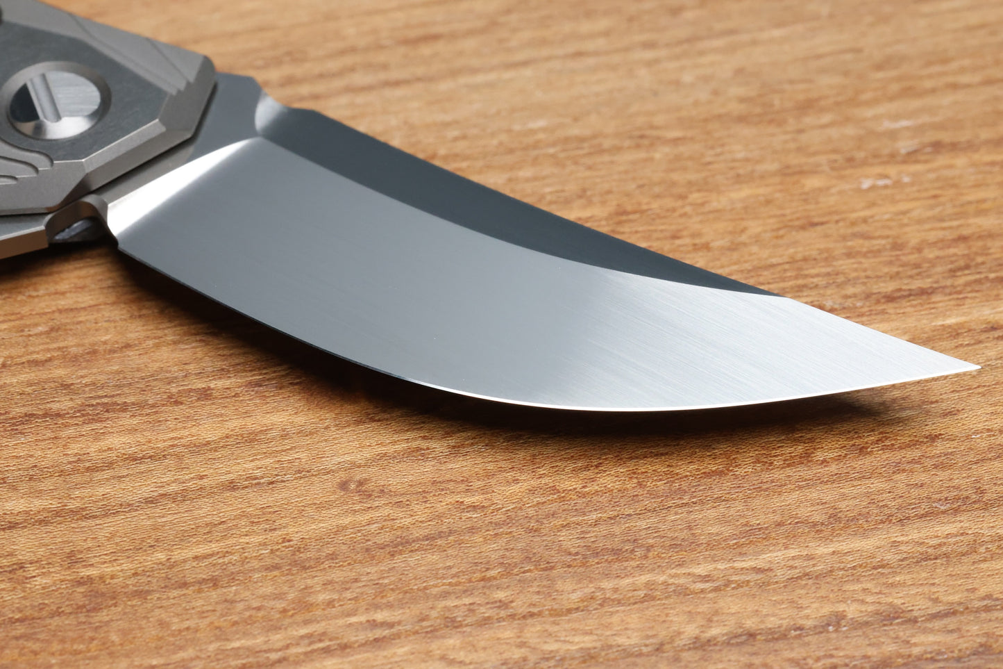 ALEXEY KONYGIN NEW GEN BARMAGLOT CUSTOM WHITE CARBOTI AND TITANIUM HANDLES M398 HAND SATIN BLADE (PREOWNED)