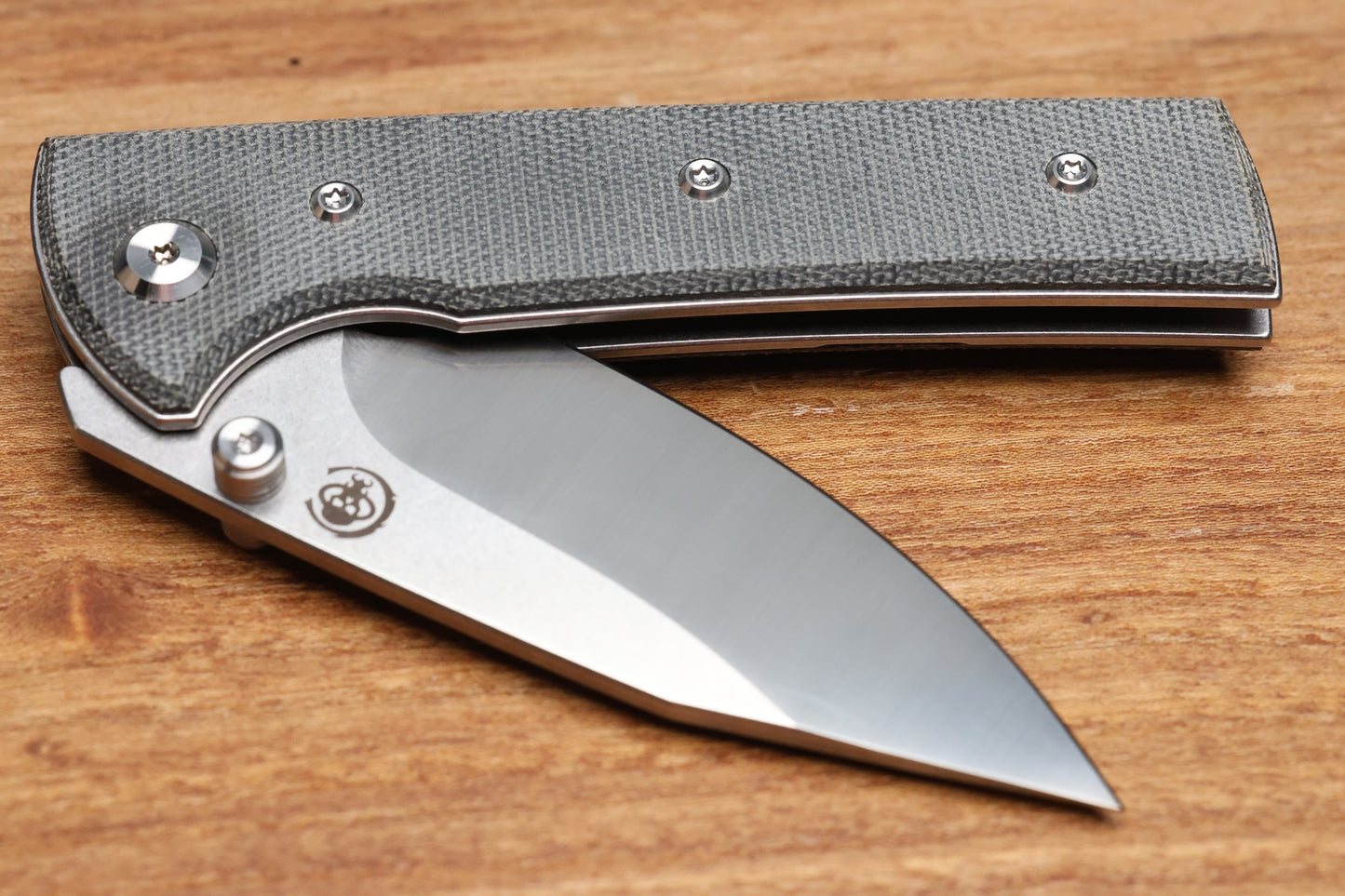 CHAVES KNIVES SCAPEGOAT STREET W/ BLACK MICARTA & SPEAR POINT ELMAX - BLUE LABEL