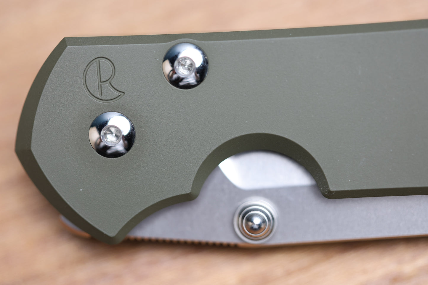 CHRIS REEVE KNIVES LARGE SEBENZA 31 NWK EXCLUSIVE - INSINGO BLADE / CPM-MAGNACUT STEEL / OD GREEN CERAKOTE HANDLE / CAMO LANYARD (PREOWNED)