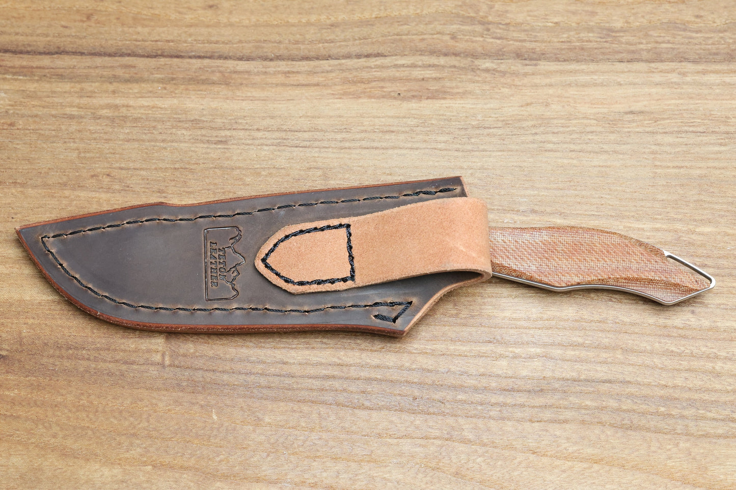 KOENIG KNIVES HELO - TAN CANVAS PATTERNED MICARTA HANDLE - BRIGHTWASHED MAGNACUT BLADE