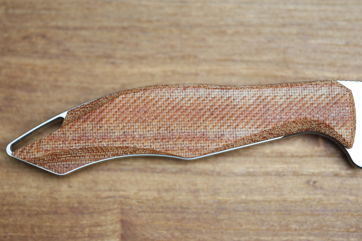 KOENIG KNIVES HELO - TAN CANVAS PATTERNED MICARTA HANDLE - BRIGHTWASHED MAGNACUT BLADE