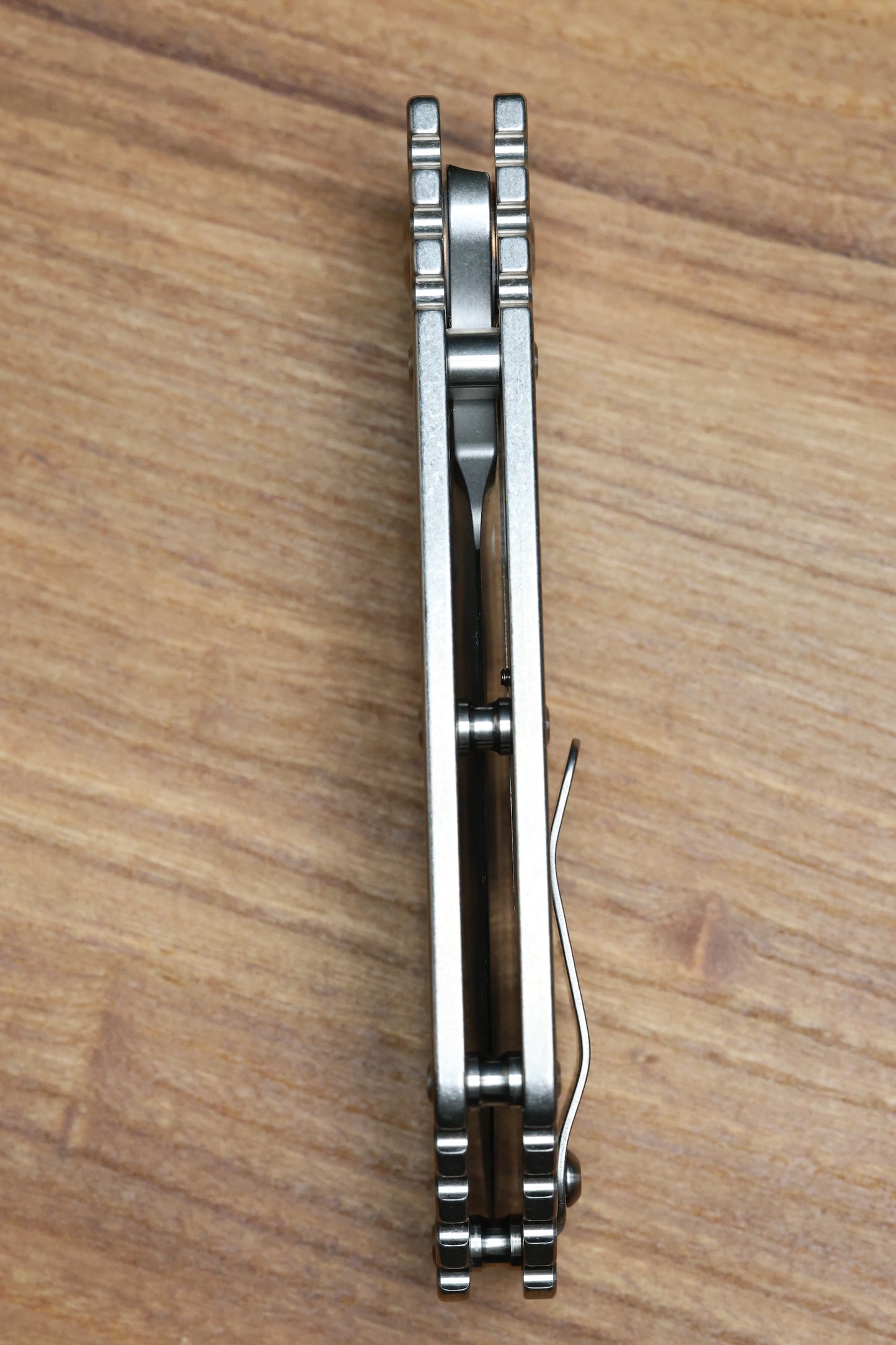 STRIDER KNIVES SMF - TITANIUM HANDLE - DROP POINT TIGER STRIPE MAGNACUT BLADE
