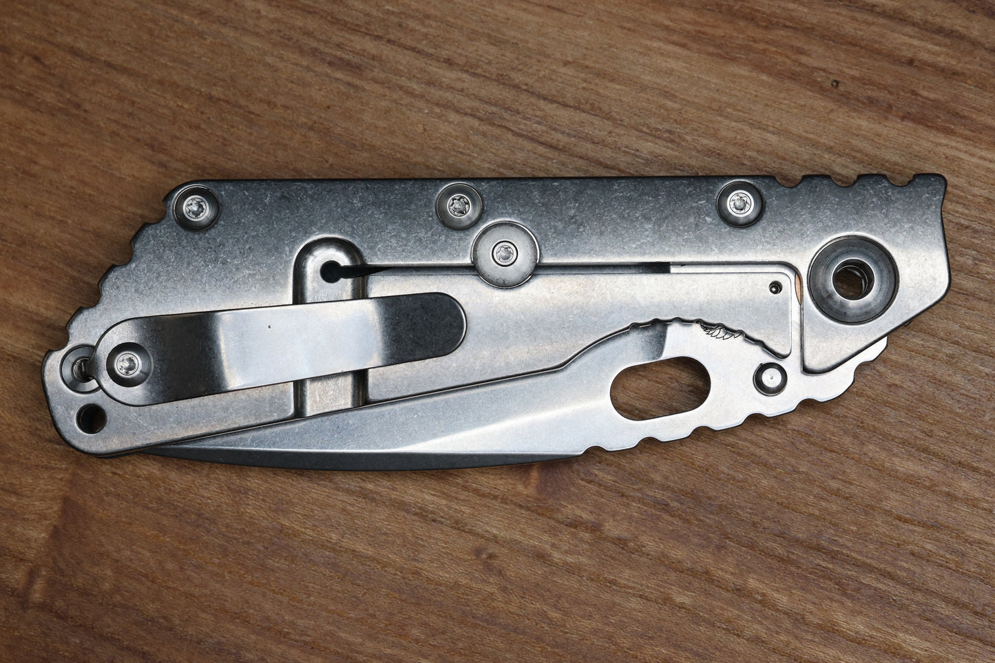 STRIDER KNIVES SMF - GREEN G10/TITANIUM HANDLE - DROP POINT 20CV BLADE