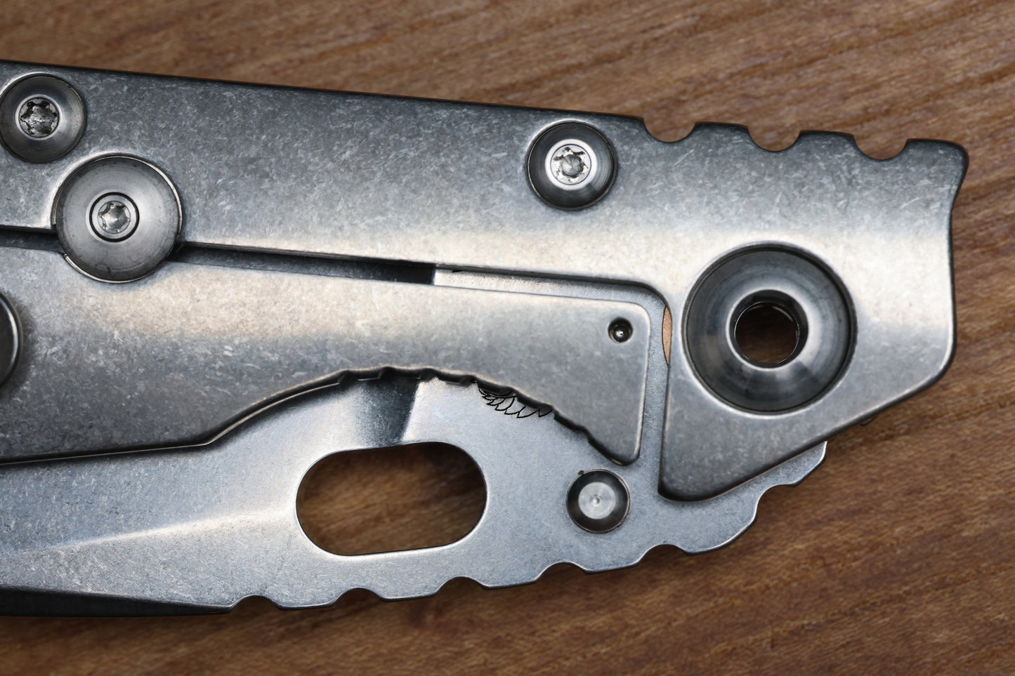 STRIDER KNIVES SMF - GREEN G10/TITANIUM HANDLE - DROP POINT 20CV BLADE
