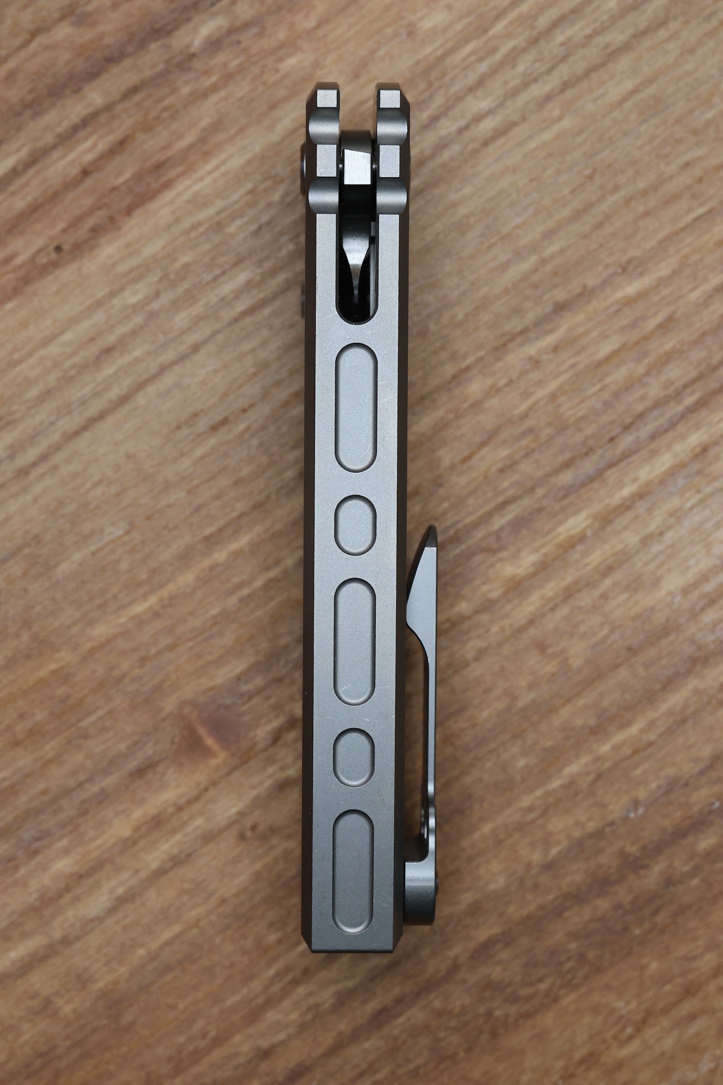 CHAVES KNIVES REDENCION 229 INTEGRAL FOLDING KNIFE TITANIUM 3.75" M390 DROP POINT BELT SATIN