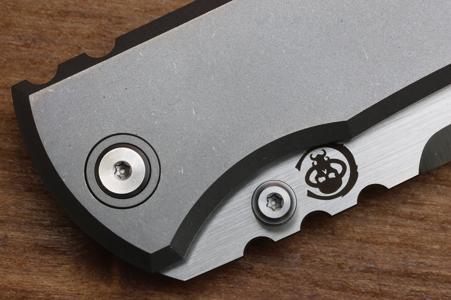 CHAVES KNIVES REDENCION 229 INTEGRAL FOLDING KNIFE TITANIUM 3.75" M390 DROP POINT BELT SATIN