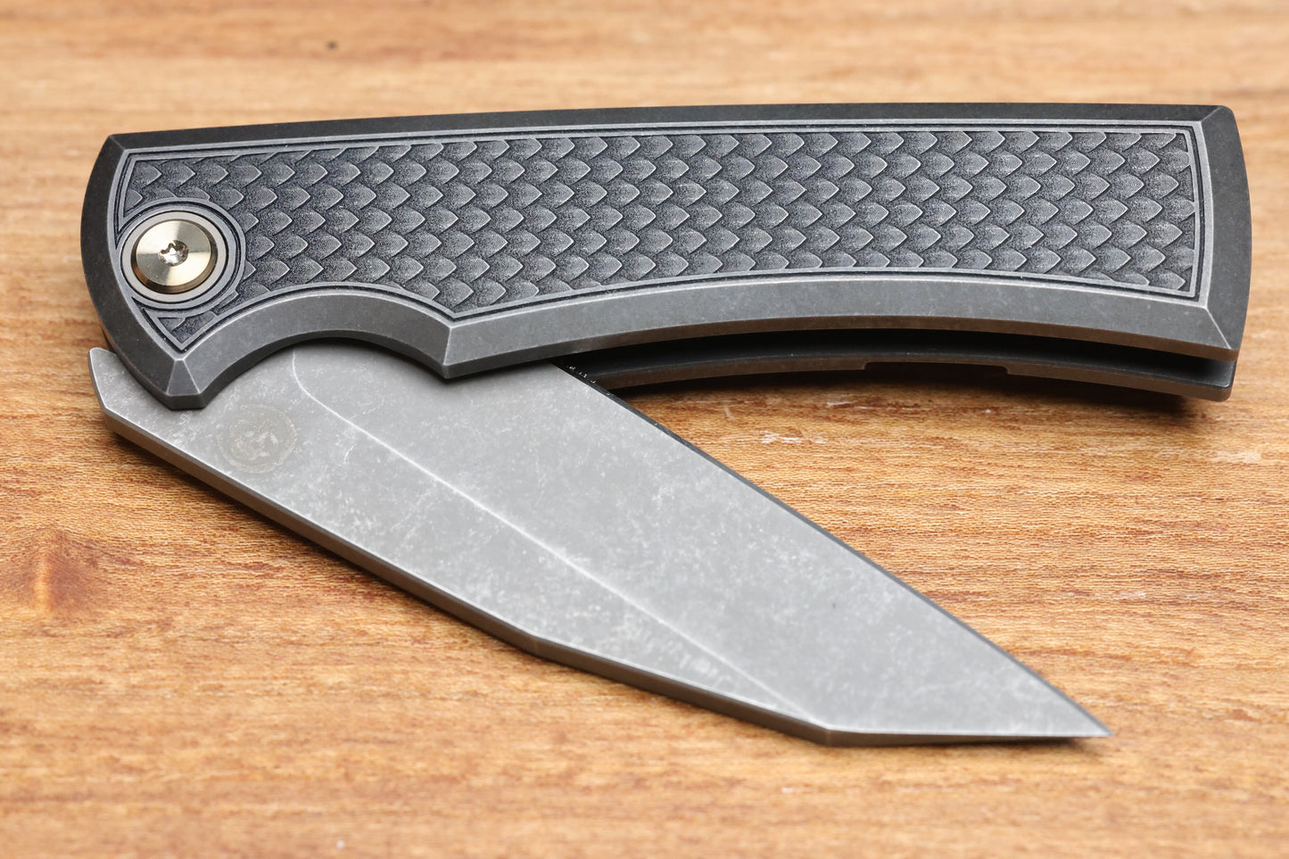 CHAVES INTEGRAL SANGRE STREET TITANIUM DRAGON SCALES WHARNCLIFFE M390