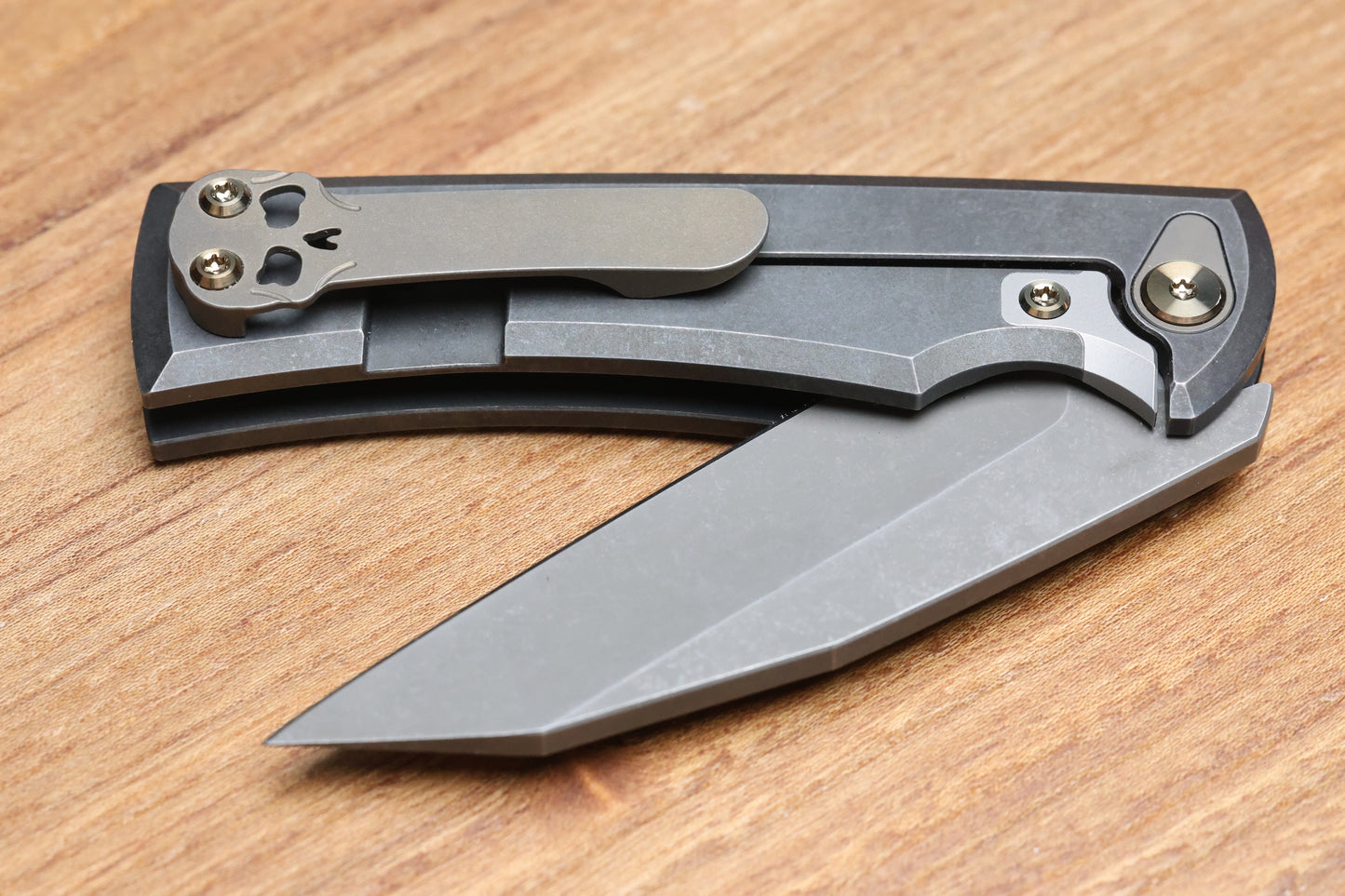 CHAVES INTEGRAL SANGRE STREET TITANIUM DRAGON SCALES WHARNCLIFFE M390