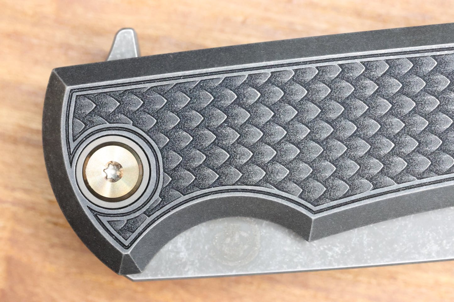 CHAVES INTEGRAL SANGRE STREET TITANIUM DRAGON SCALES WHARNCLIFFE M390