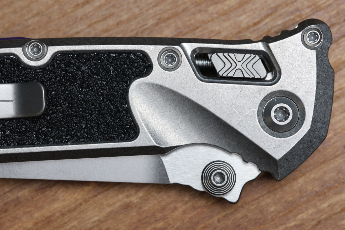 MICROTECH MARFIONE SELECT SOCOM RAM-LOK TITANIUM TEXTURED INLAID HANDLES W/ PURPLE ACCENTS & SPEAR POINT STONEWASH M390MK 160RL-10SMS4