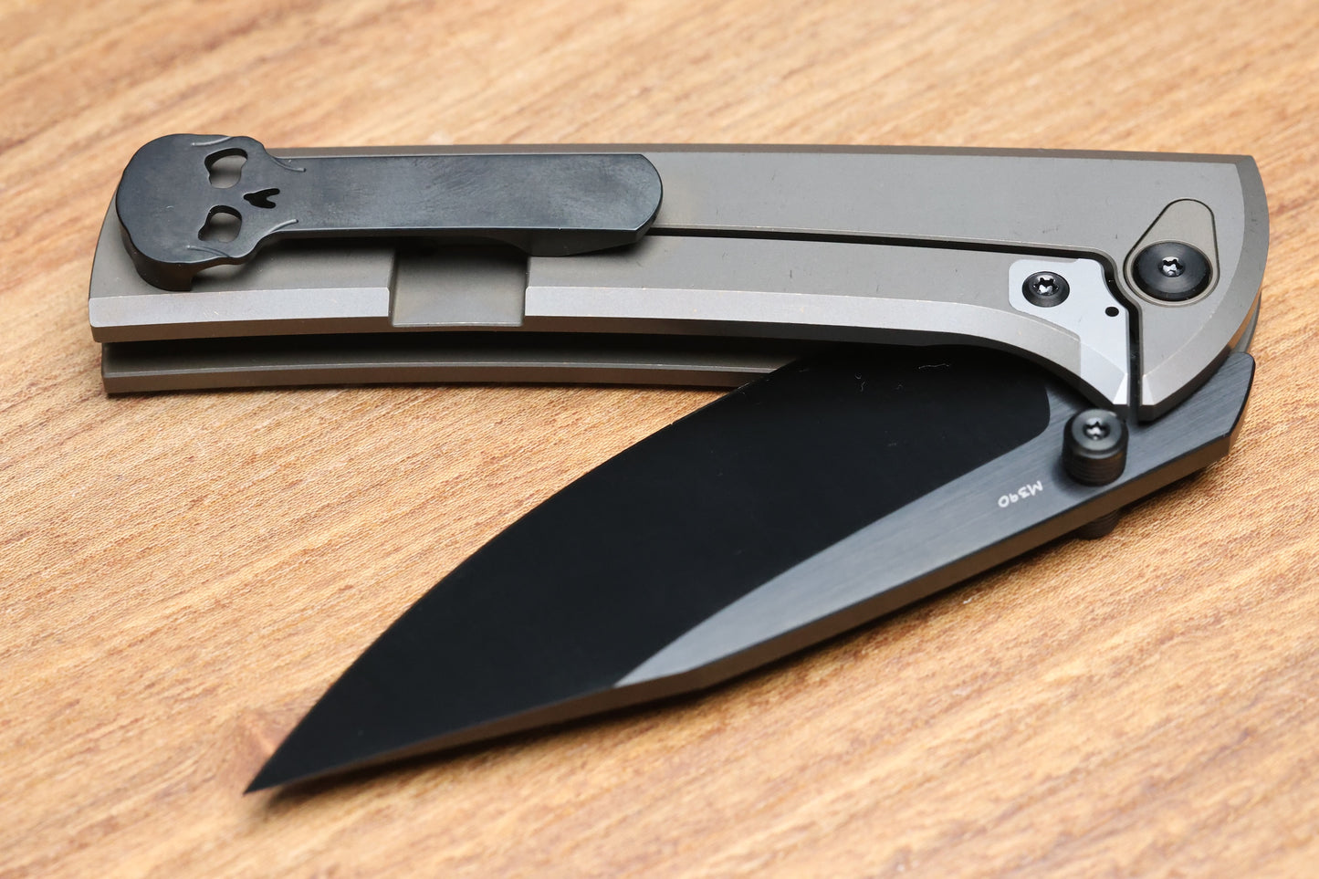 CHAVES KNIVES SCAPEGOAT 229 W/ MAGNETIC BRONZE TITANIUM INTEGRAL HANDLE & CHISEL PVD M390
