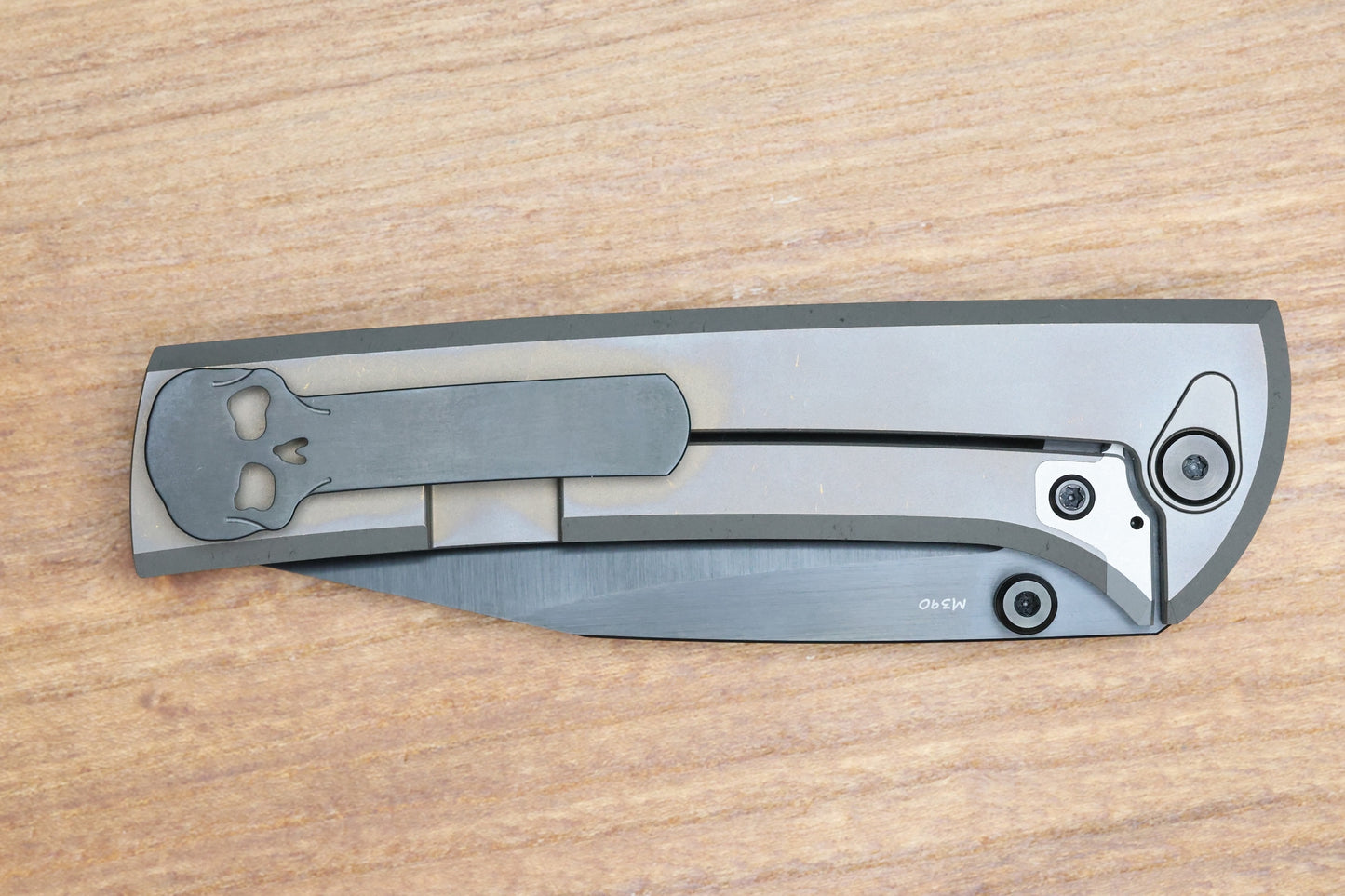CHAVES KNIVES SCAPEGOAT 229 W/ MAGNETIC BRONZE TITANIUM INTEGRAL HANDLE & CHISEL PVD M390
