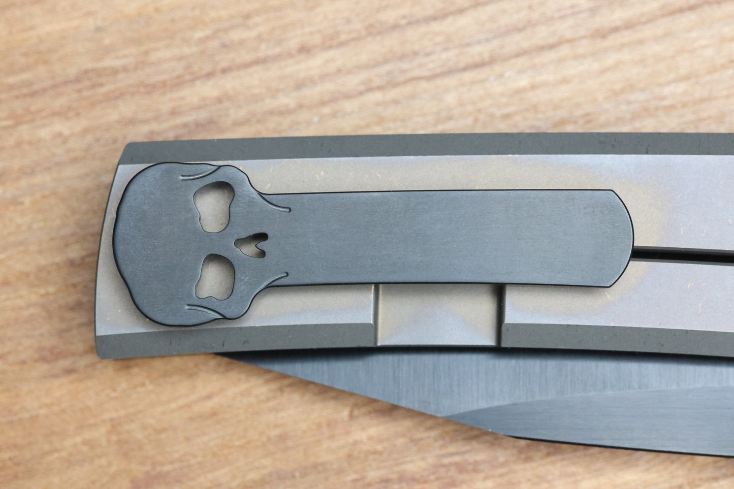 CHAVES KNIVES SCAPEGOAT 229 W/ MAGNETIC BRONZE TITANIUM INTEGRAL HANDLE & CHISEL PVD M390