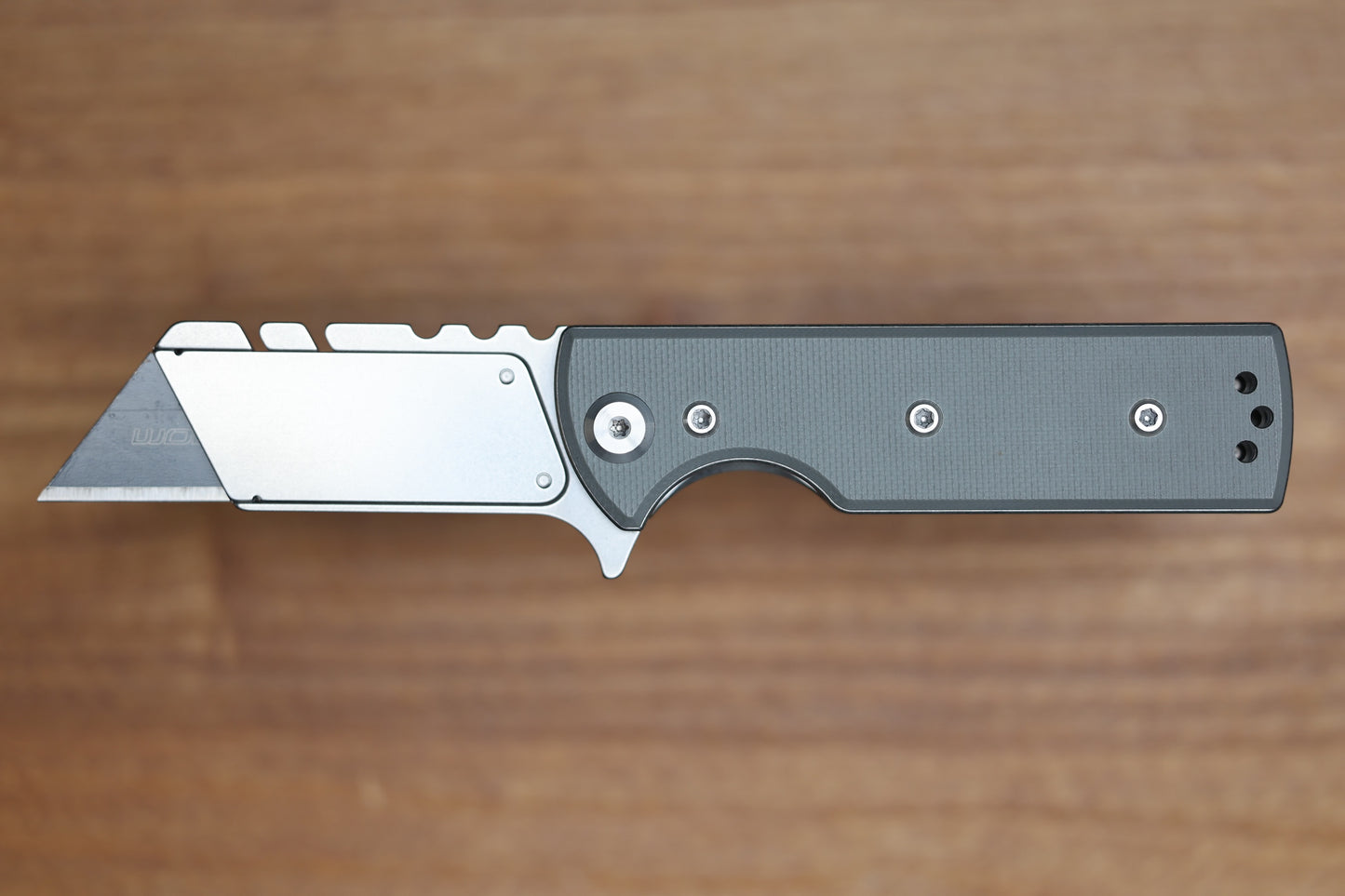 CHAVES KNIVES BLUE LABEL CHARCOAL GREY CHUB FLIPPER LINER LOCK KNIFE 1" UTILITY BLADE SATIN
