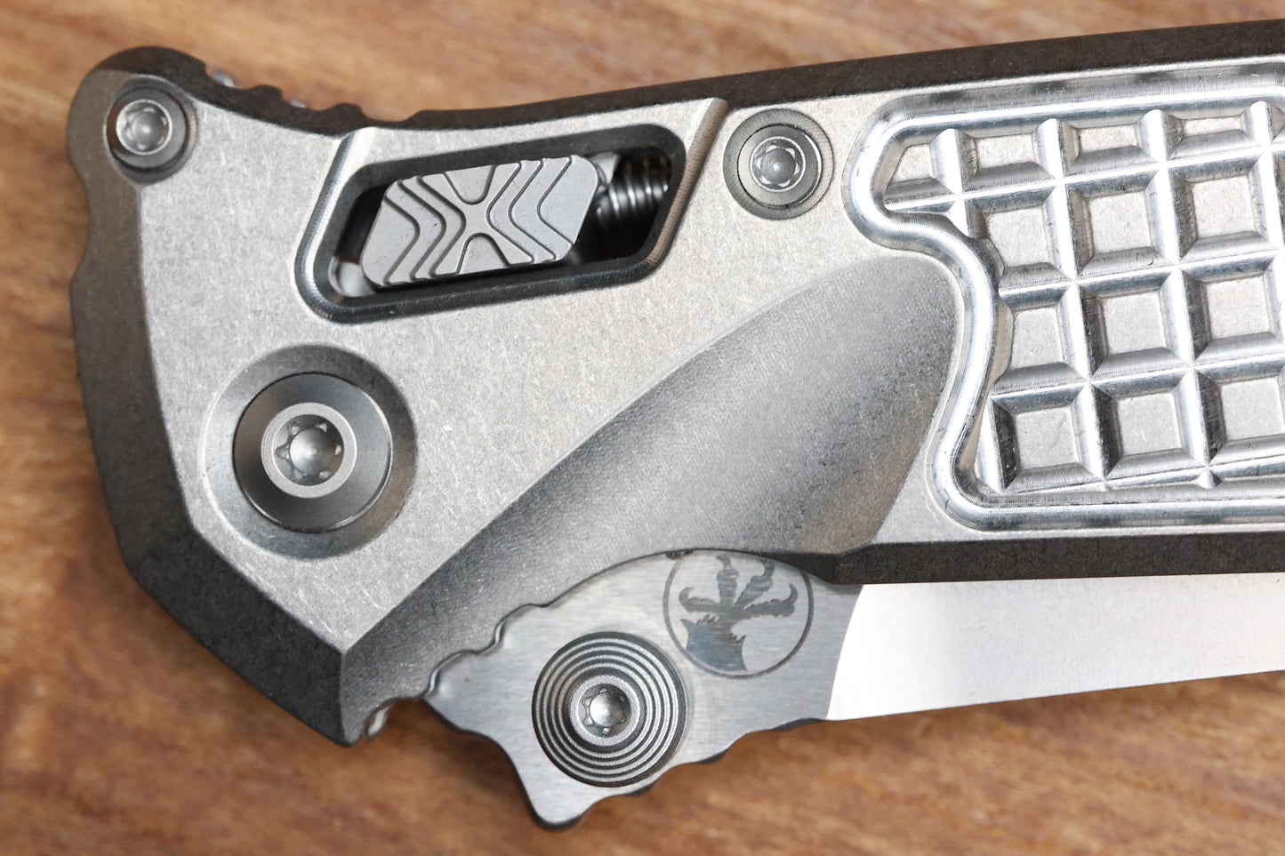 MICROTECH MARFIONE SELECT SOCOM RAM-LOK TITANIUM FRAG HANDLES W/ BRONZE ACCENTS & SPEAR POINT STONEWASH M390MK 160RL-10FRSMS2