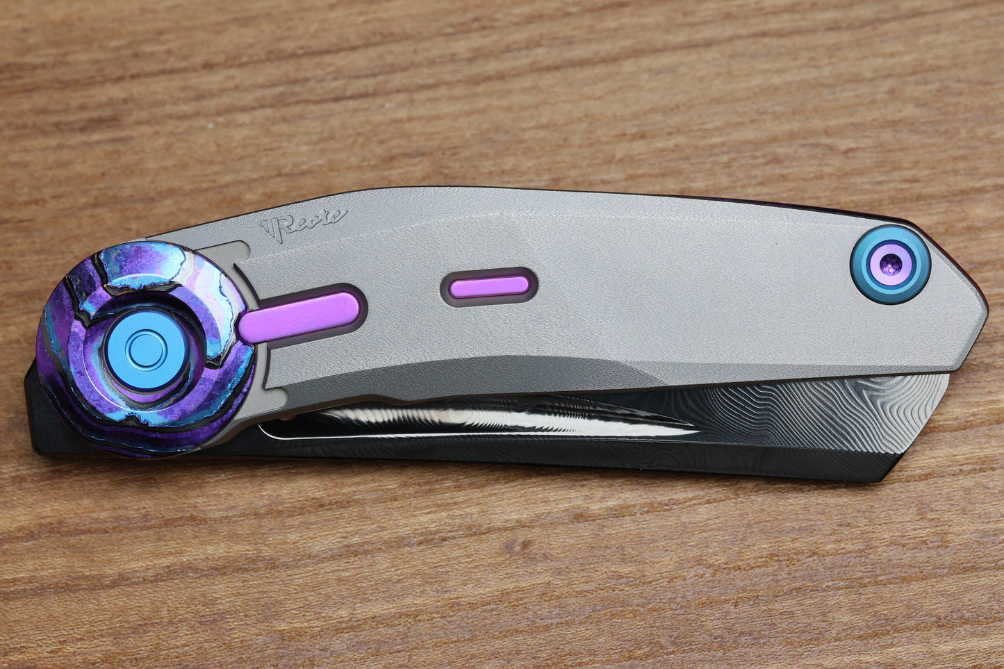 REATE KNIVES VULPEX VK-CLU TITANIUM HANDLE W/PURPLE ZIRCUTI ACCENTS - DLC DAMASTEEL BLADE