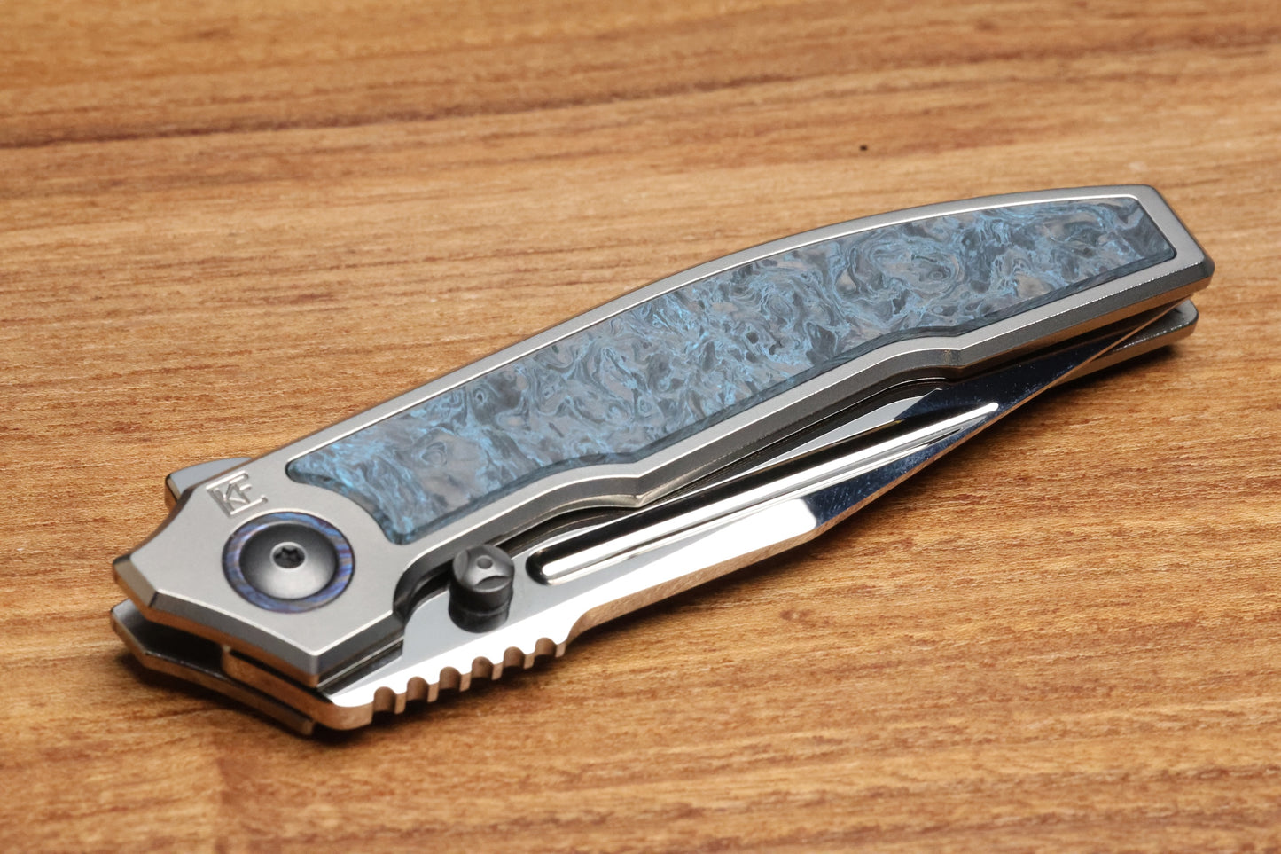 CUSTOM KNIFE FACTORY SNAFU LARGE PETER RASSENTI INTEGRAL TI HANDLE CARBON FIBER INLAYS MIRROR POLISH M398
