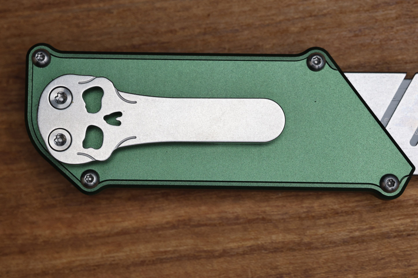 CHAVES KNIVES BLUE LABEL CHUB SLIPPER KNIFE GREEN ALUMINUM 1" UTILITY BLADE STONEWASH