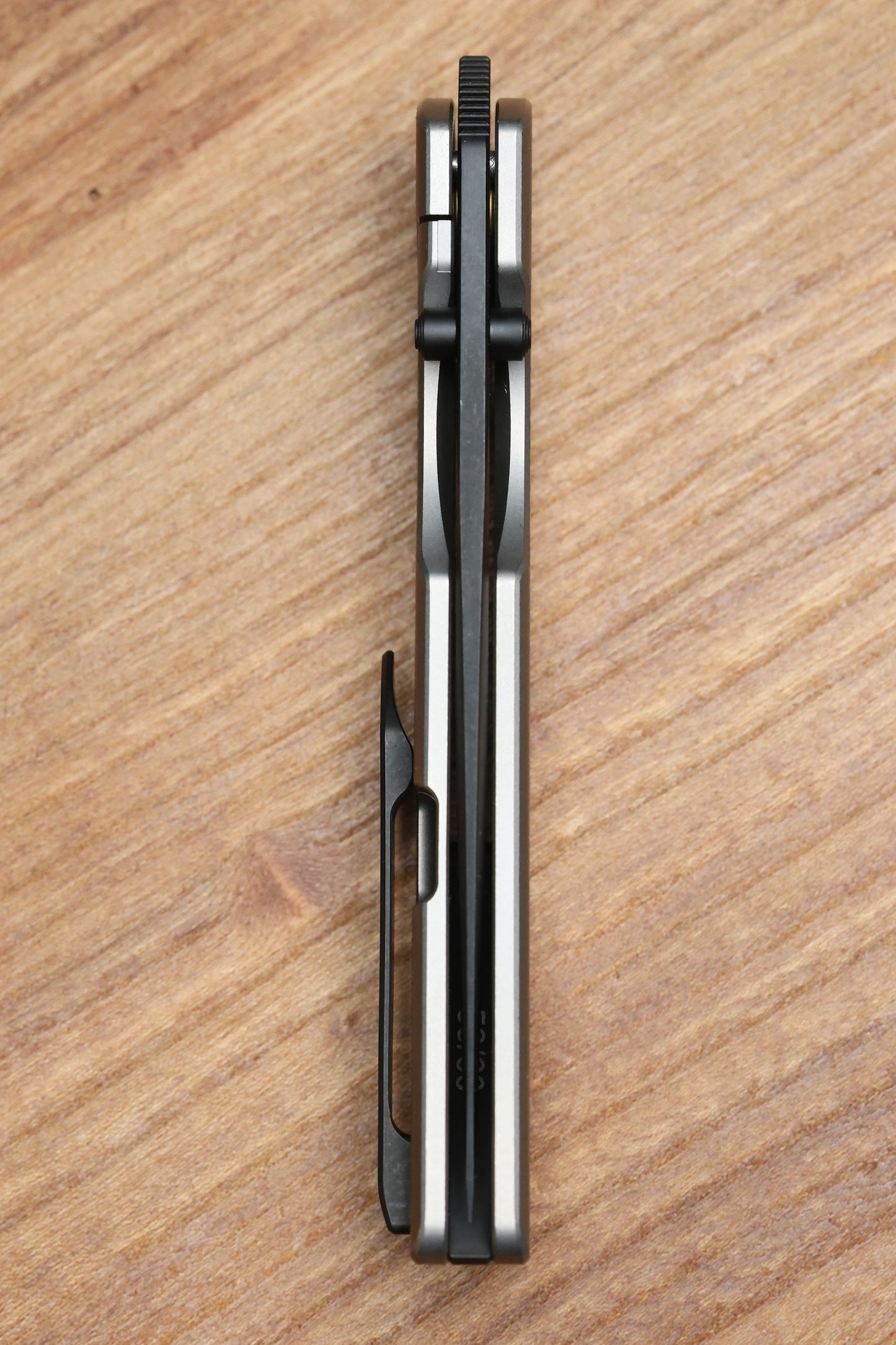 BERG BLADES SWEENEY V2 THUMBSTUD DIAMOND PATTERN TITANIUM FOLDER 3.35" BLACK PVD