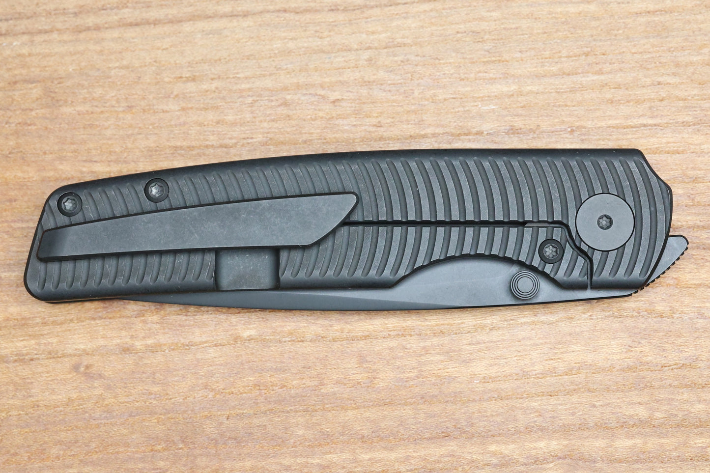 BERG BLADES SWEENEY V2 THUMBSTUD BLACK PVD SWIRL TITANIUM FOLDER 3.35" BLACK PVD