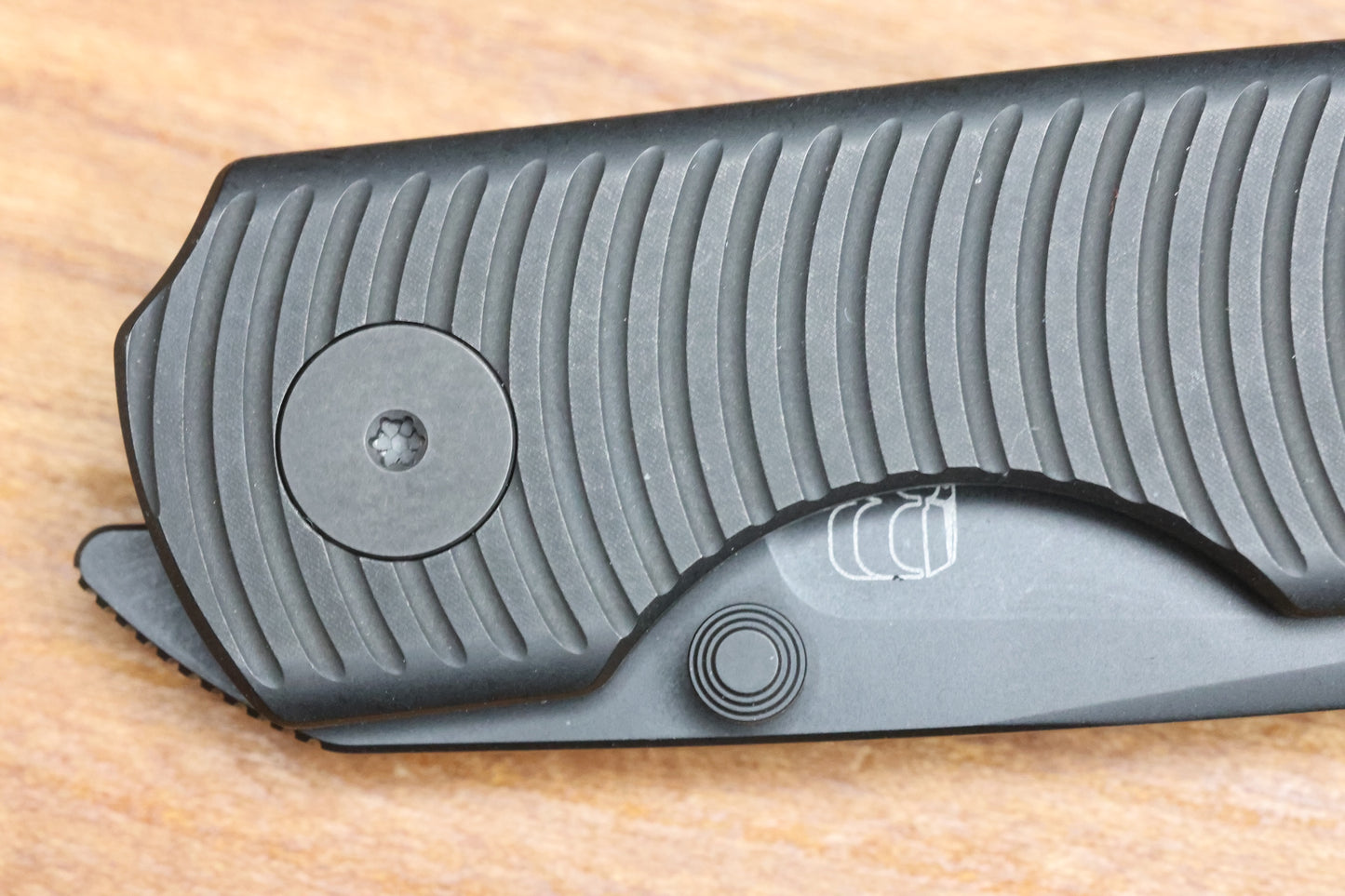 BERG BLADES SWEENEY V2 THUMBSTUD BLACK PVD SWIRL TITANIUM FOLDER 3.35" BLACK PVD