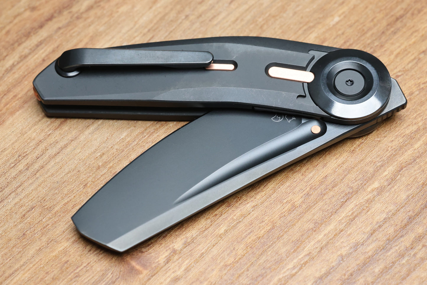 REATE KNIVES VULPEX VK-CLU DLC TITANIUM HANDLE COPPER ACCENT WITH DLC ELMAX BLADE