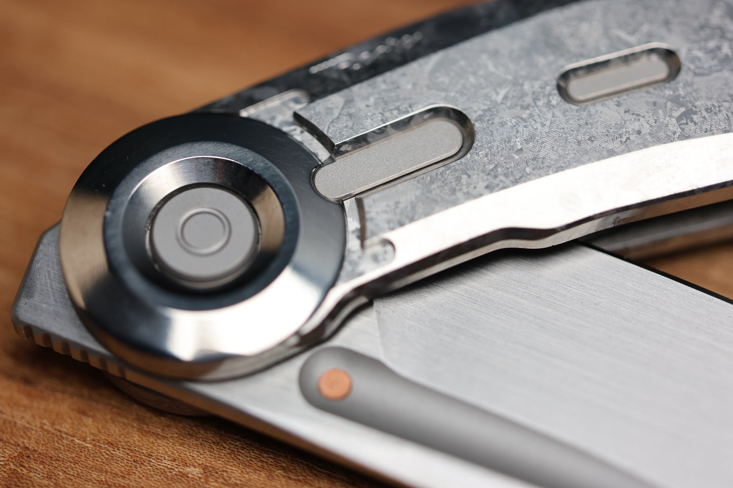 REATE KNIVES VULPEX VK-CLU CRYSTAL TITANIUM HANDLE WITH SATIN ELMAX BLADE