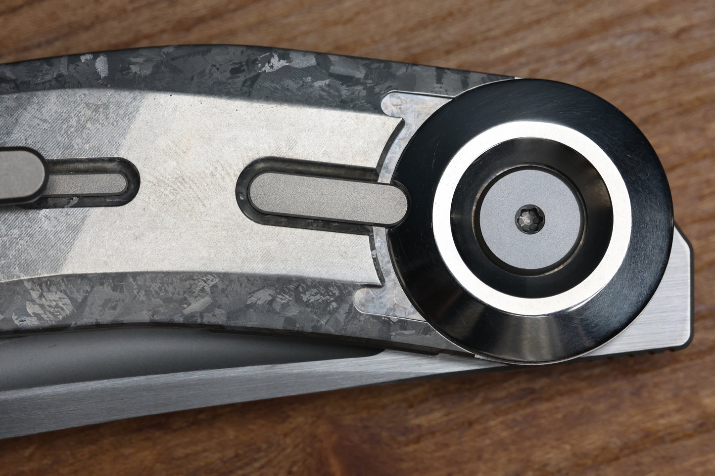 REATE KNIVES VULPEX VK-CLU CRYSTAL TITANIUM HANDLE WITH SATIN ELMAX BLADE