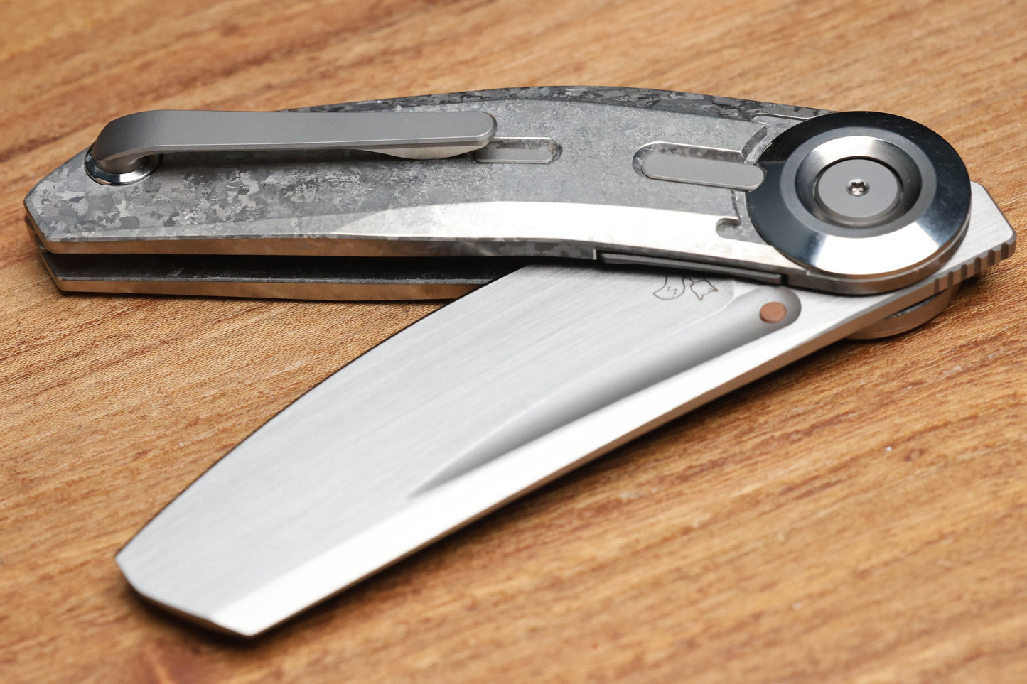 REATE KNIVES VULPEX VK-CLU CRYSTAL TITANIUM HANDLE WITH SATIN ELMAX BLADE