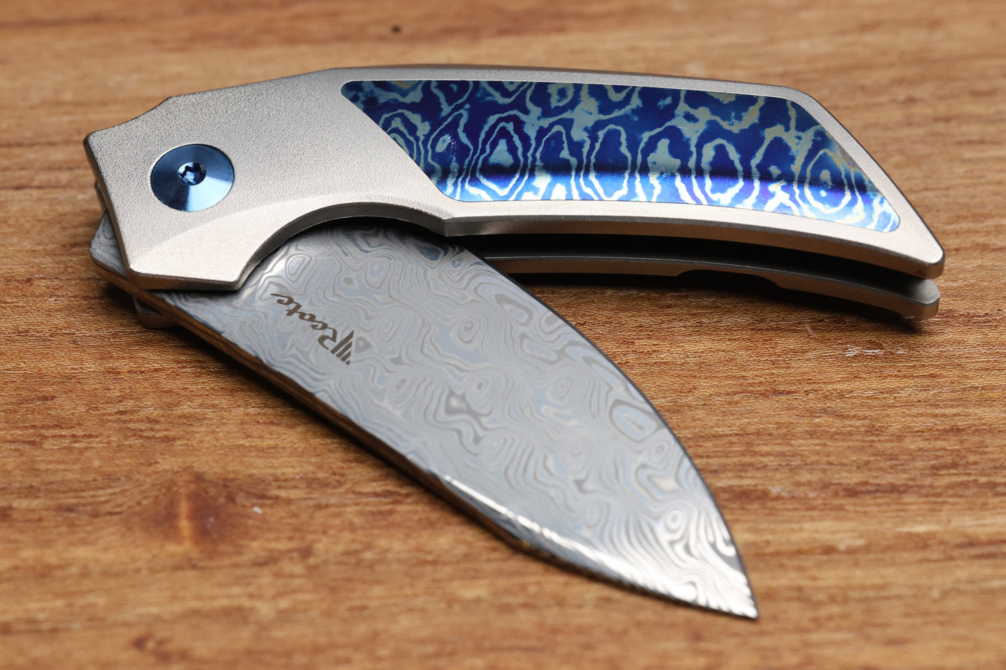 REATE KNIVES T2500 TI-BEAD BLAST HANDLE MOKUTI ACCENT DAMASTEEL ACID WASH 2.375" BLADE