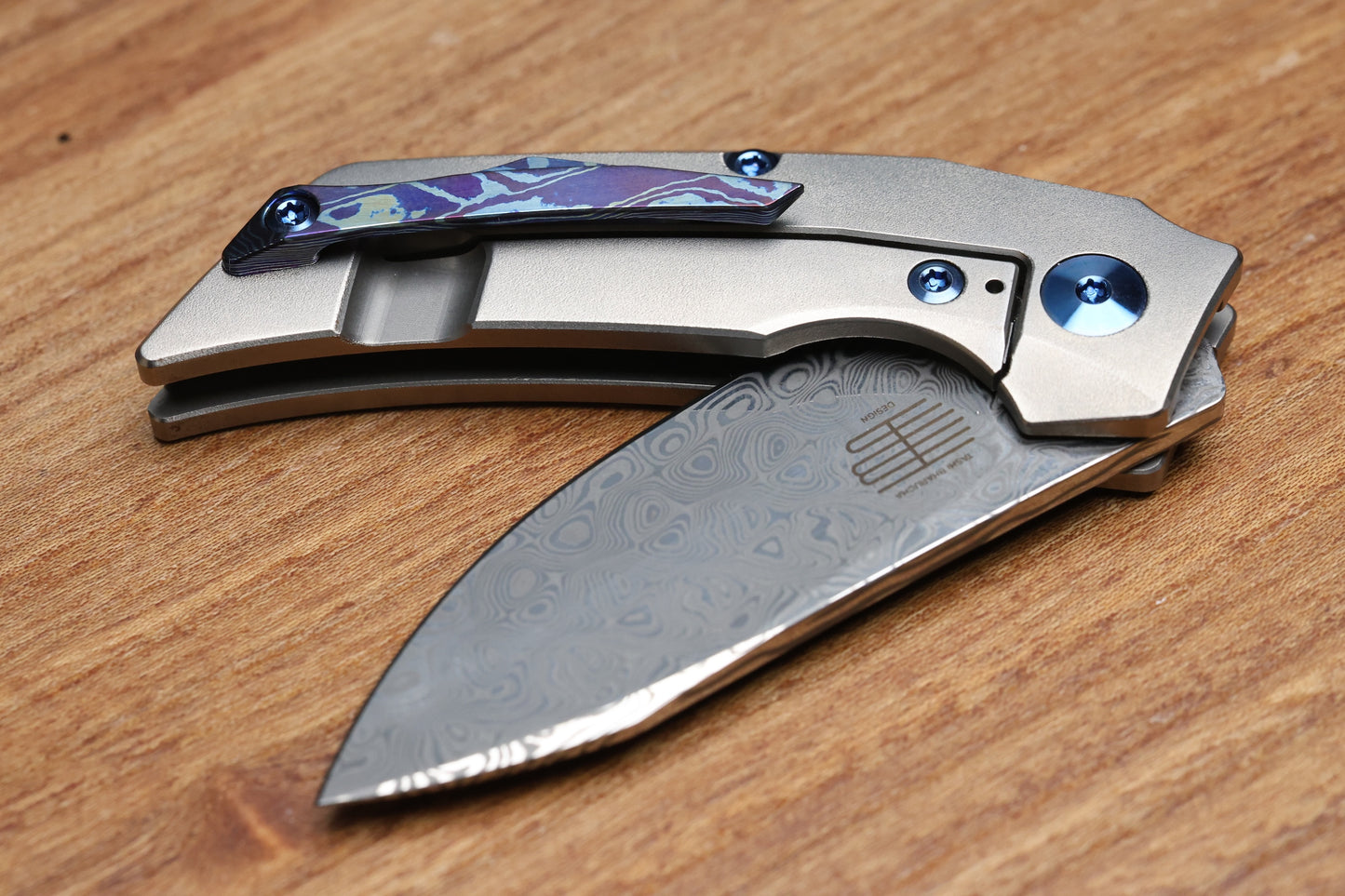REATE KNIVES T2500 TI-BEAD BLAST HANDLE MOKUTI ACCENT DAMASTEEL ACID WASH 2.375" BLADE