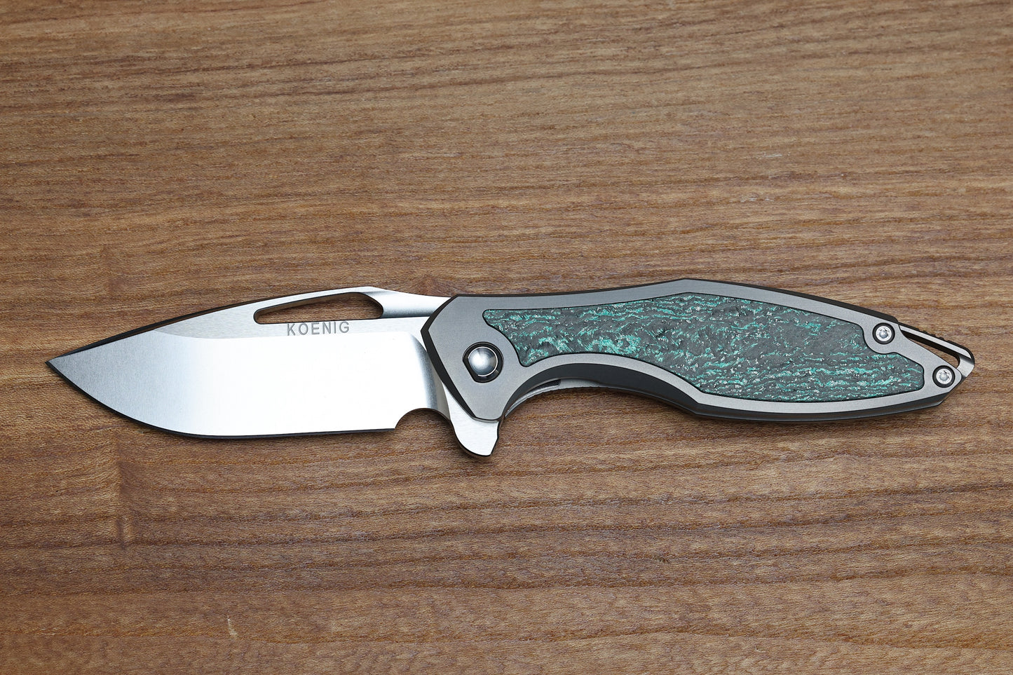KOENIG KNIVES MINI ARIUS FLIPPER - TEAL MAGNETIC CARBOTI INLAY M390