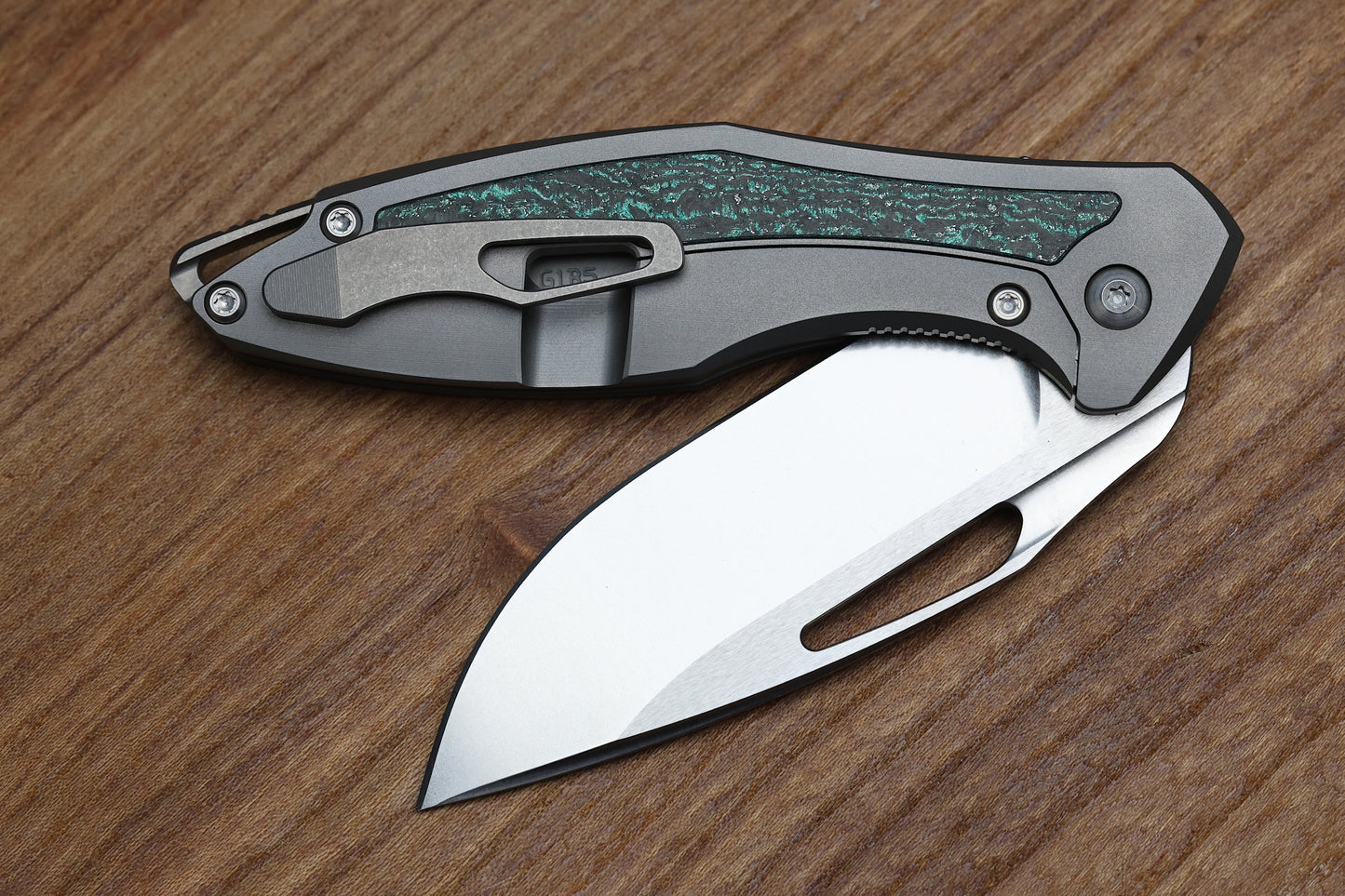 KOENIG KNIVES MINI ARIUS FLIPPER - TEAL MAGNETIC CARBOTI INLAY M390
