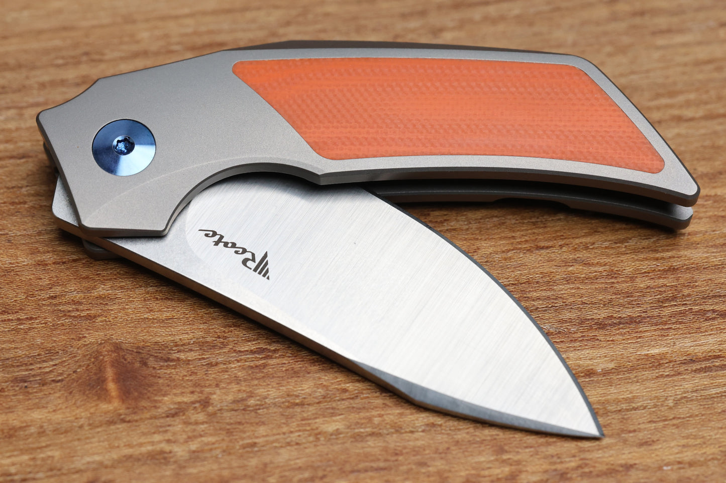 REATE KNIVES T2500 TI-BEAD BLAST HANDLE ORANGE G10  INLAY BELT SATIN M390 2.375" BLADE