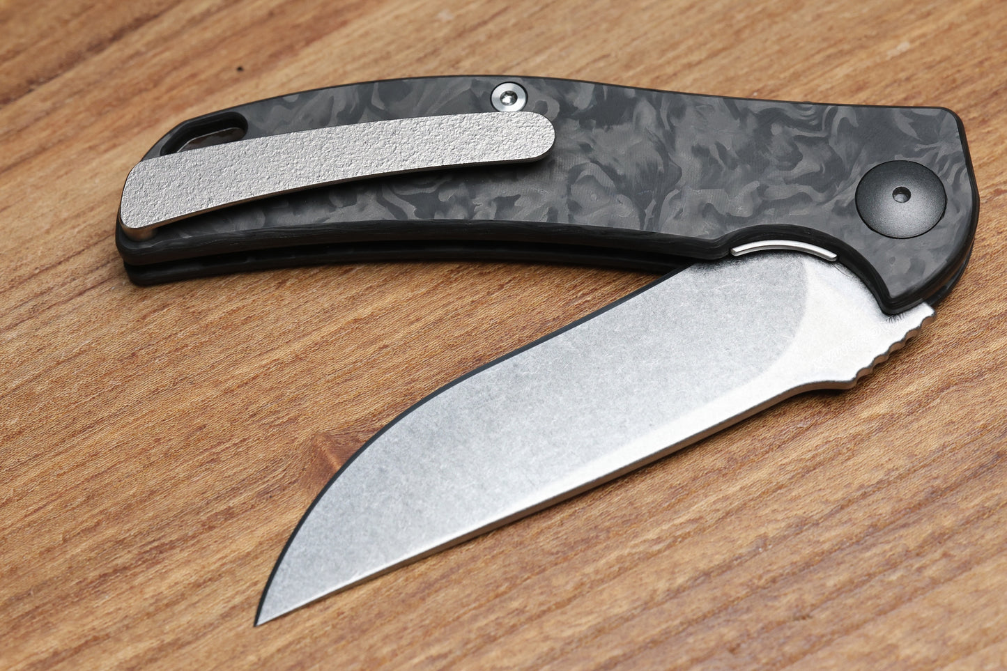 RJ MARTIN Q36-R MARBLE CARBON AND MAGNAMAX BLADE