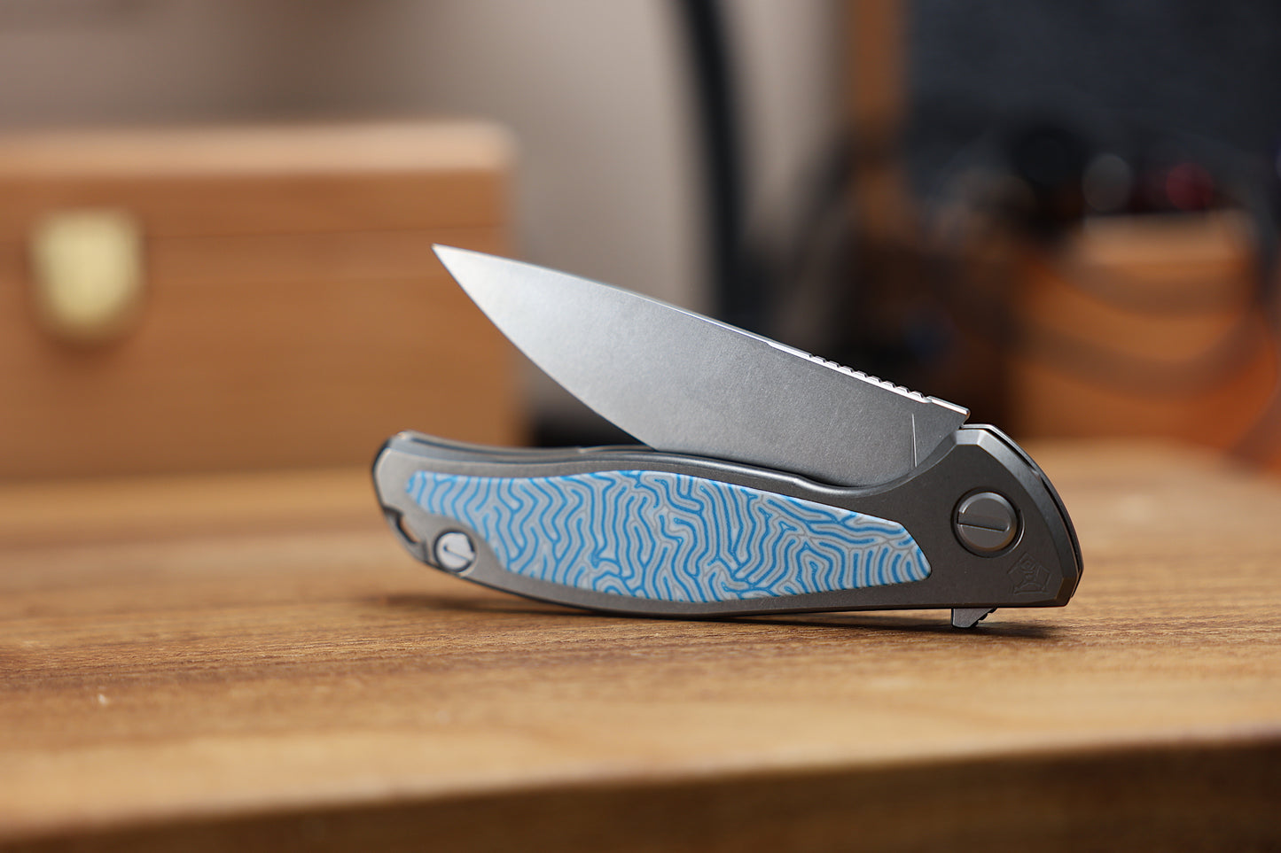 SHIROGOROV F95NL – CROMAX PM BLADE – STONEWASHED TITANIUM HANDLE W/ BLUE CRAZY MICARTA INLAY- SRBS