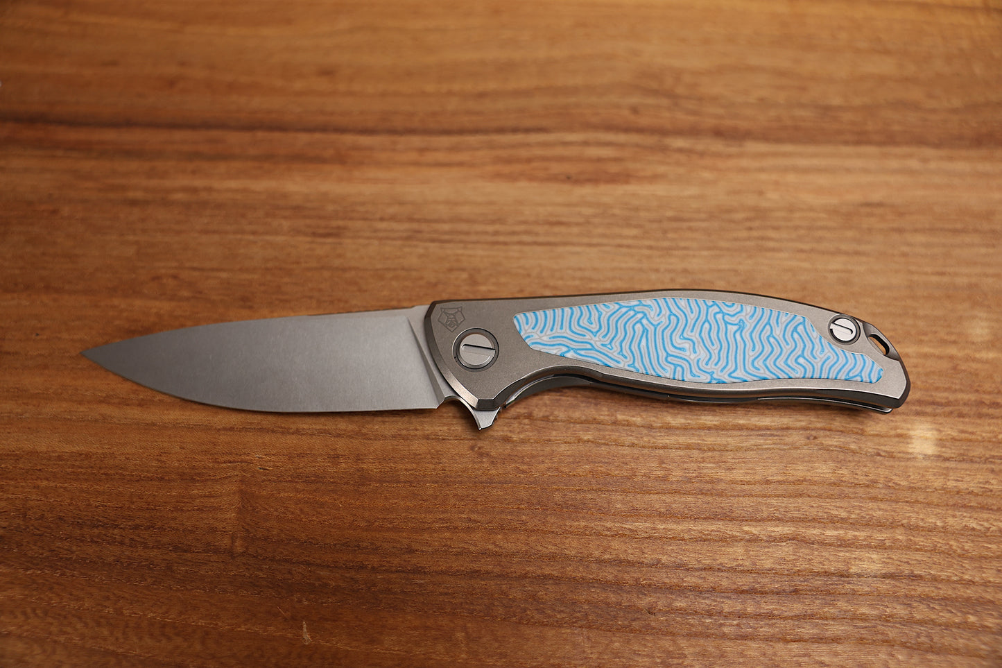 SHIROGOROV F95NL – CROMAX PM BLADE – STONEWASHED TITANIUM HANDLE W/ BLUE CRAZY MICARTA INLAY- SRBS