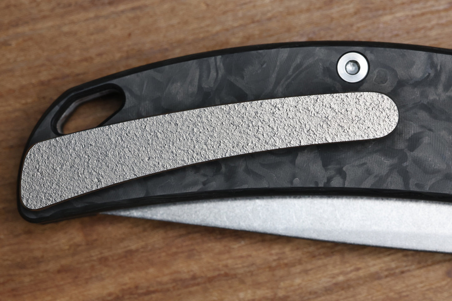RJ MARTIN Q36-R MARBLE CARBON AND MAGNAMAX BLADE